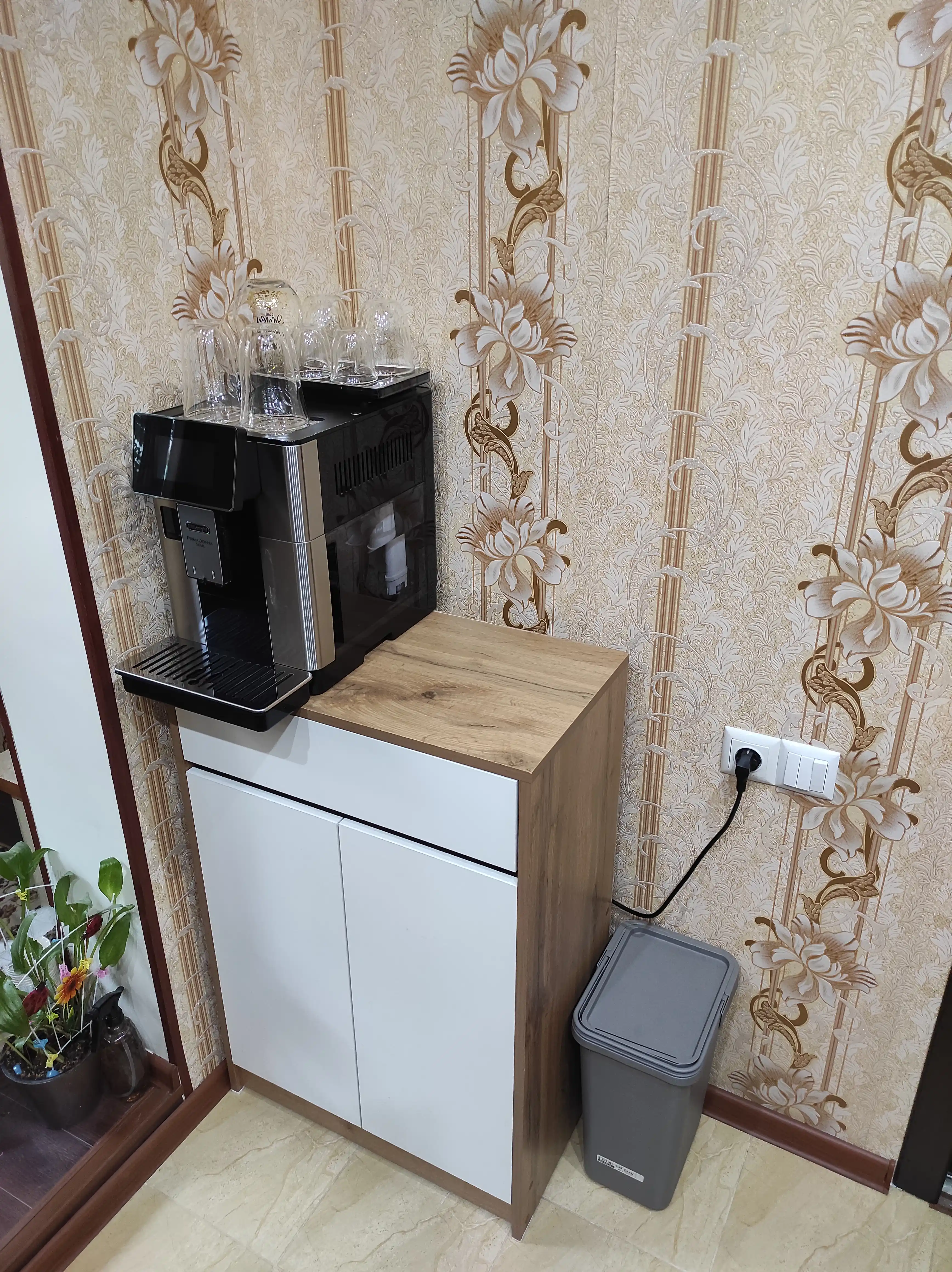Karma 60 - CH35 - 90x60x35 sm, oshxona uchun tumba-shkaf yig’ilgan holda, LDSP