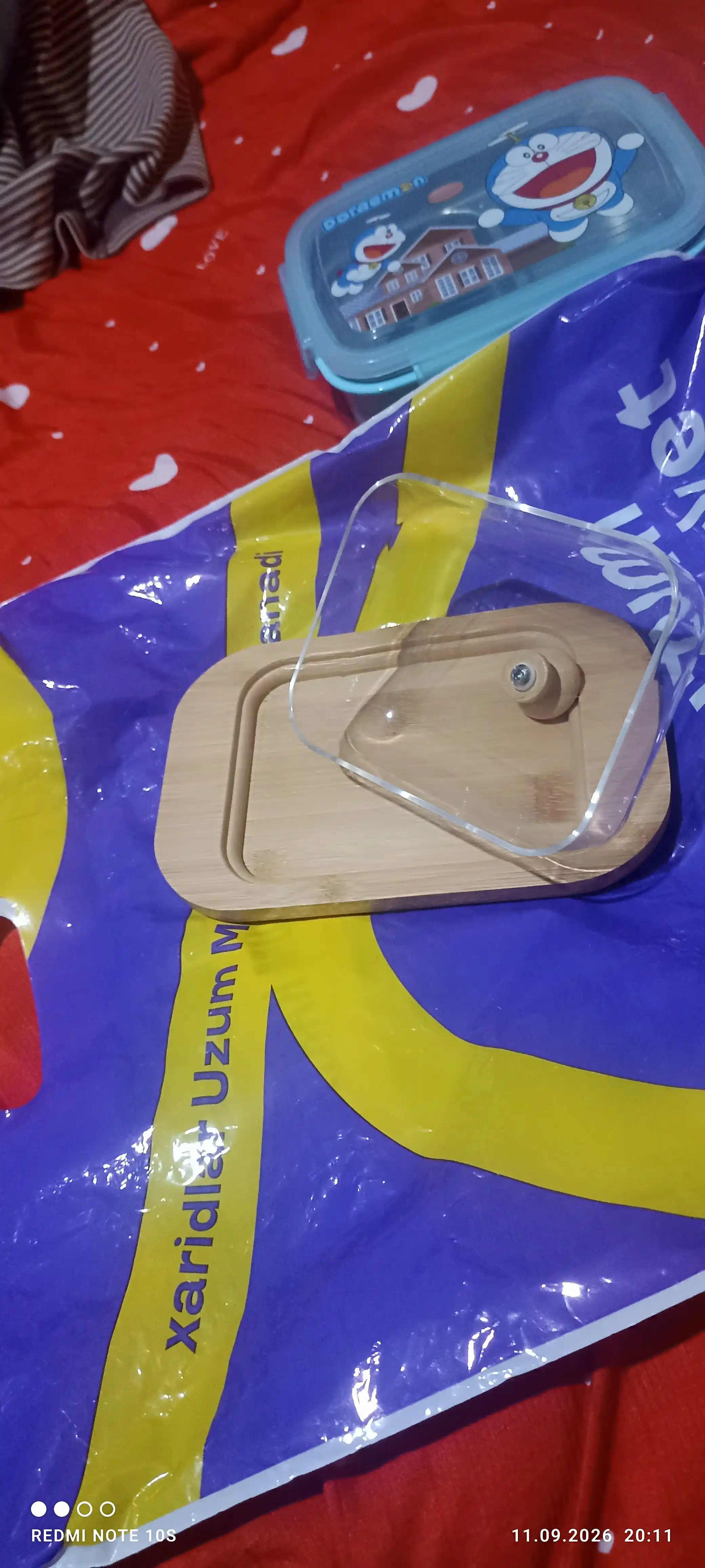 Maslenitsa, sariyog‘ uchun maslenka, sirnik, nervika, bambuk va akrildan limon