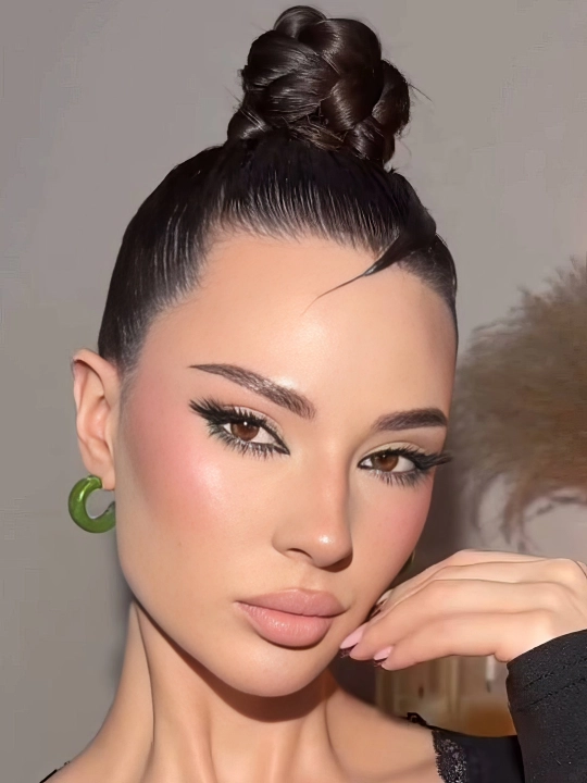 MUNA sun’iy kiprik tutamlari anime, qora hajmli kipriklar