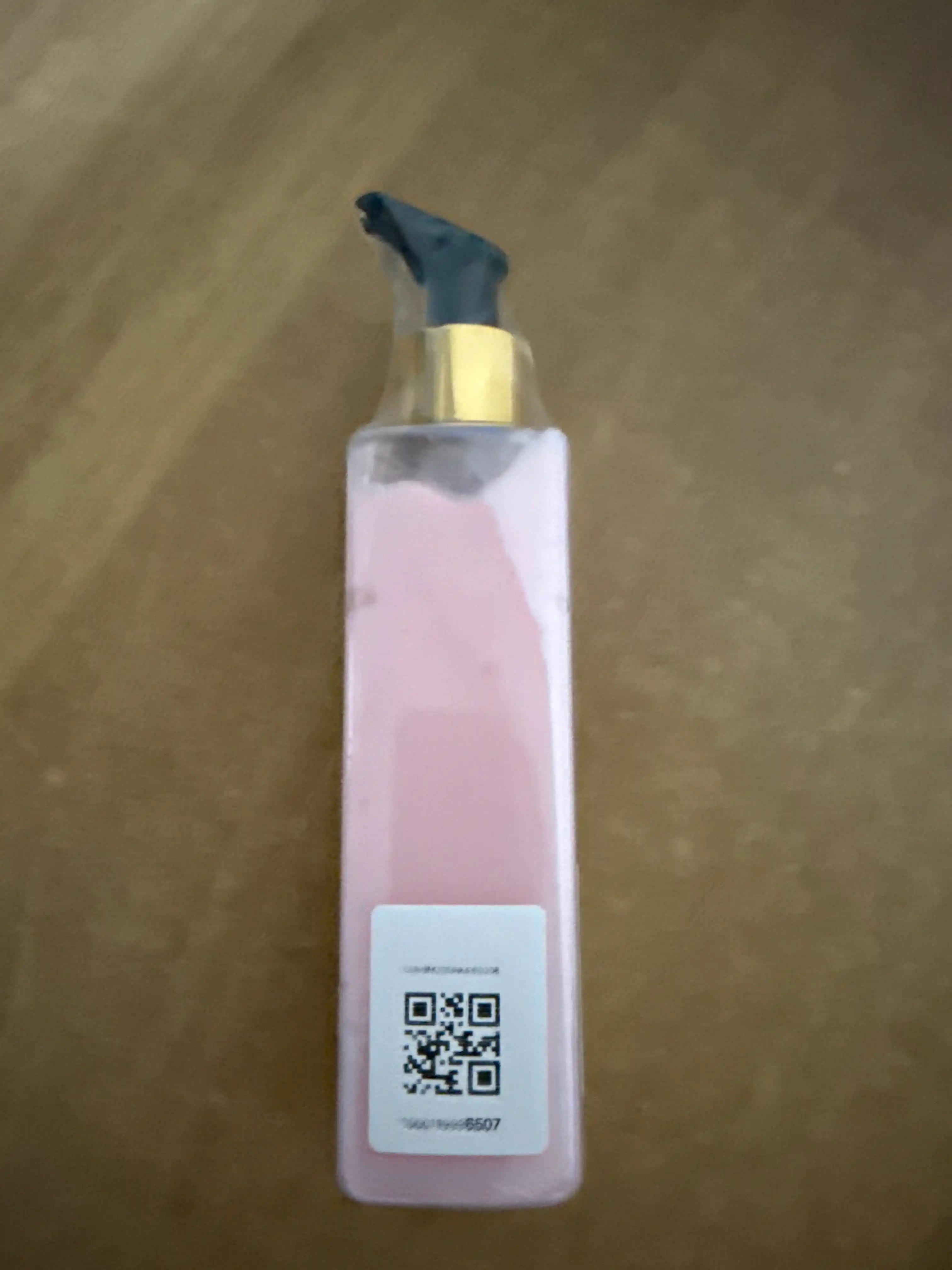 Pink Passion tana uchun kram parfyumeriyali krem, namlantiruvchi va yumshatuvchi, 190 ml