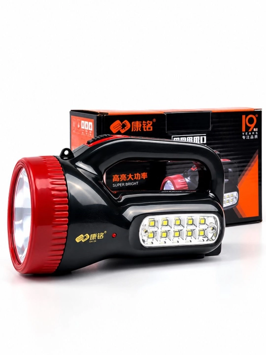 LED фонарь с мощным освещением и боковой LED-панелью