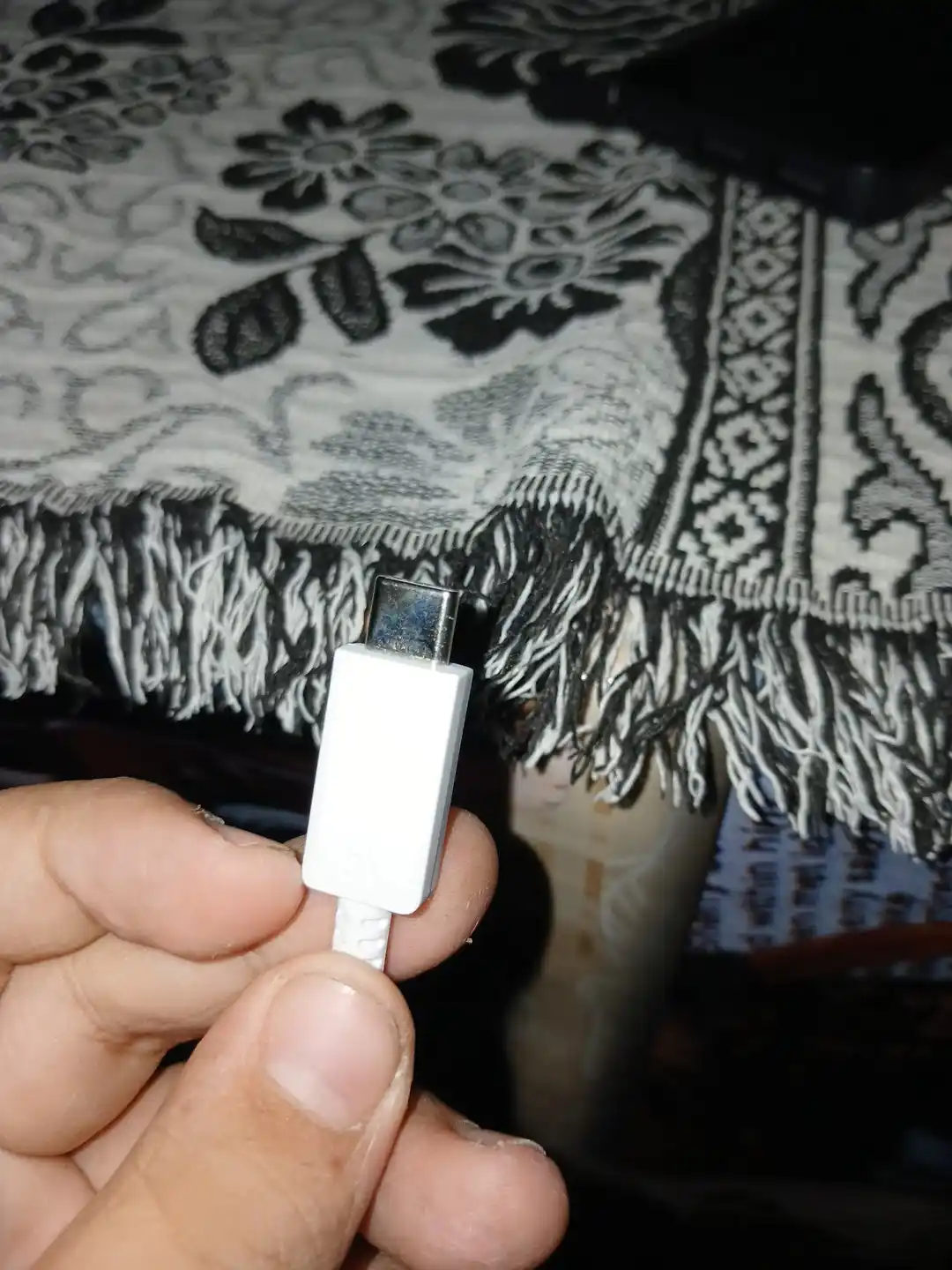 Power bank 10000/20000 mAh, tashqi akkumulyator