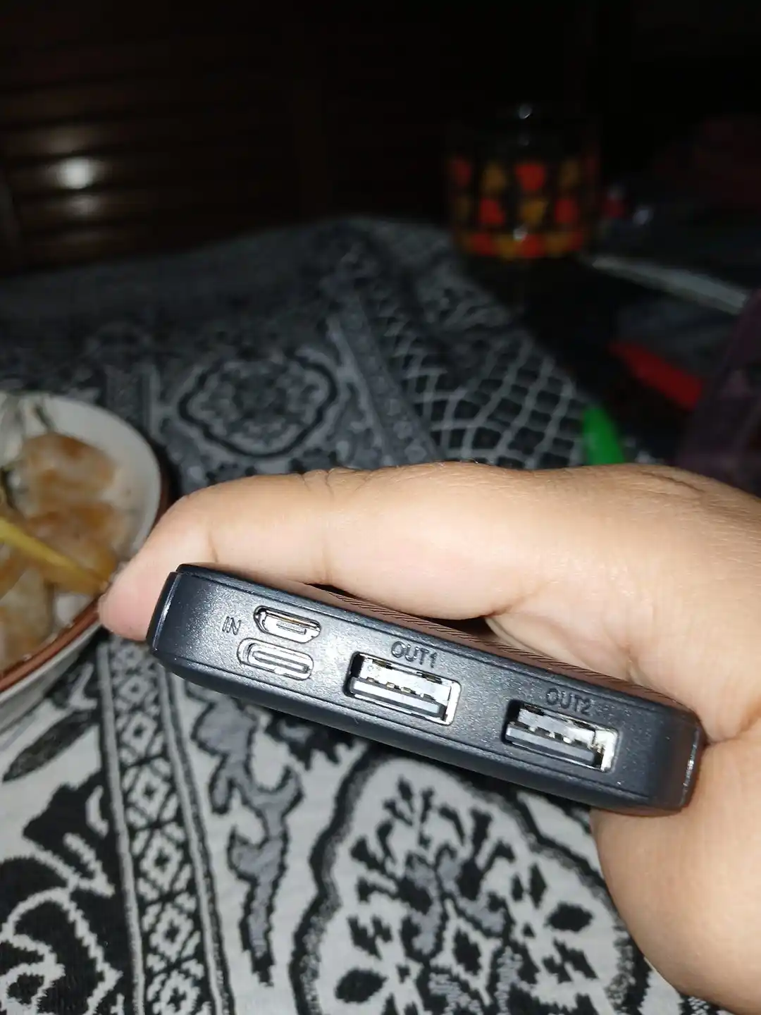 Power bank 10000/20000 mAh, tashqi akkumulyator
