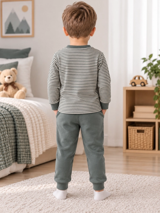 O‘g‘il bolalar uchun pijama — yumshoq va qulay, 2-6 yosh