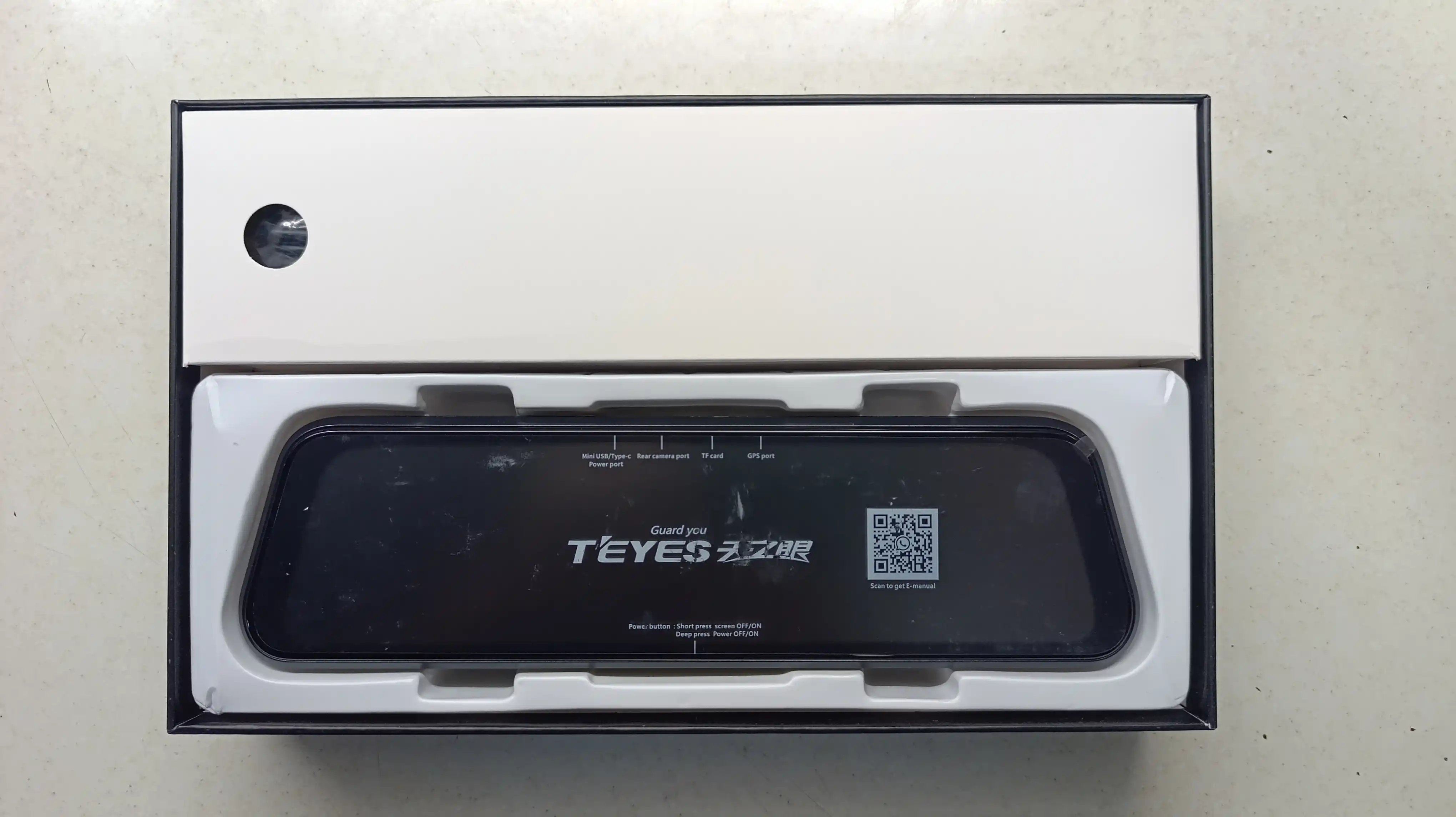 Видеорегистратор 4K Teyes Q8 3в1 с Wi-Fi, 3 камеры, ночной режим и + 32Gb флешка подарок