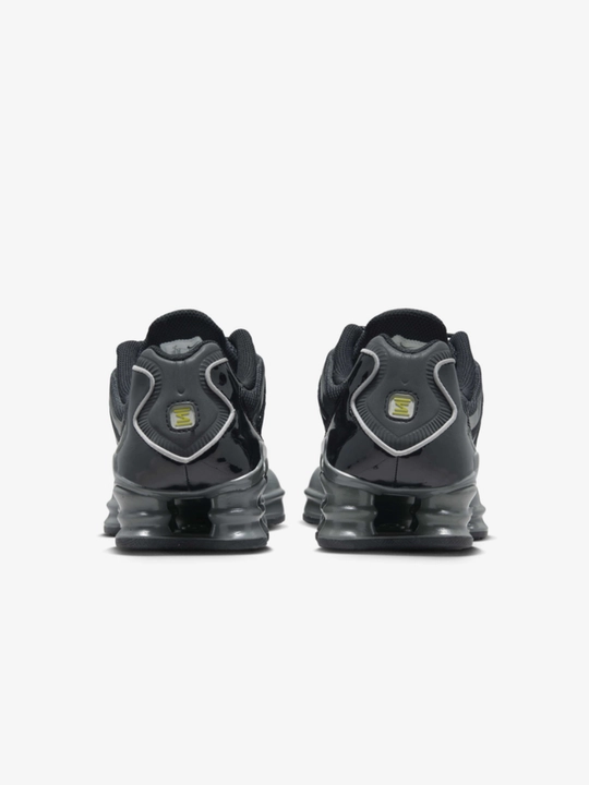 Erkaklar uchun Nike SHOX R4 OG krossovkalari