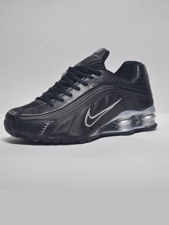 Erkaklar uchun Nike SHOX R4 OG krossovkalari