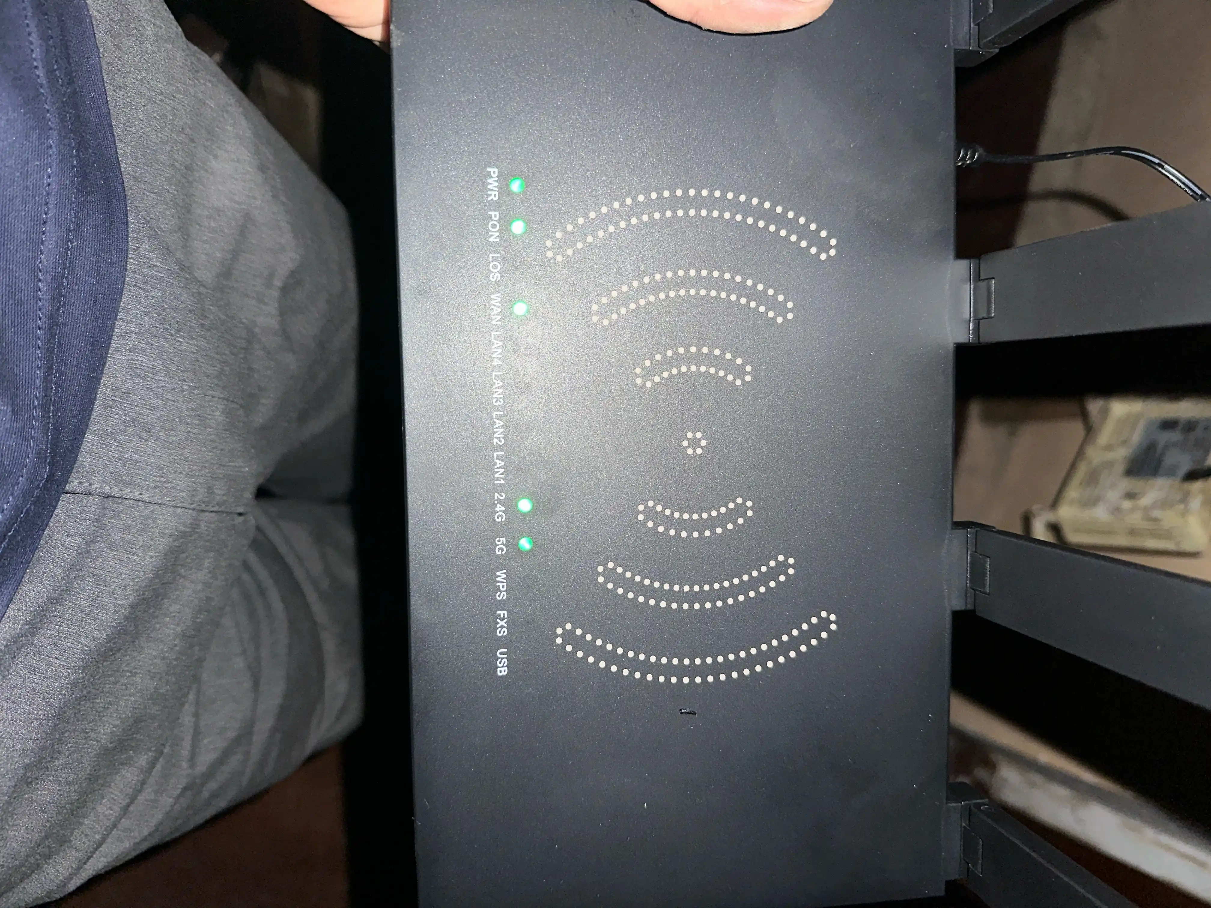 AX3000 XPON WAN va GPON router Uztelecomga mos