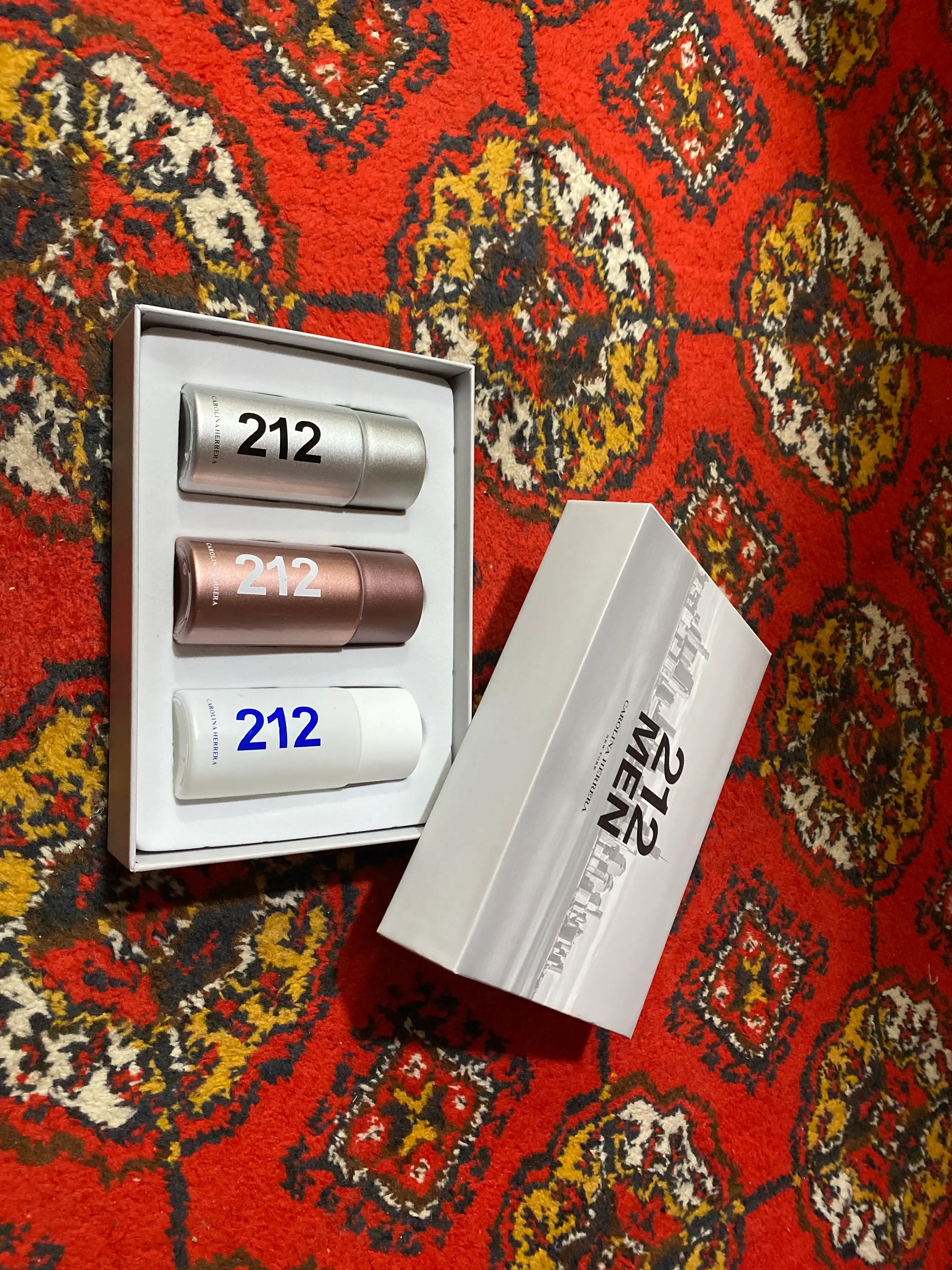 Carolina Herrera 212 Men Trio Set, 3 аромата в одной упаковке