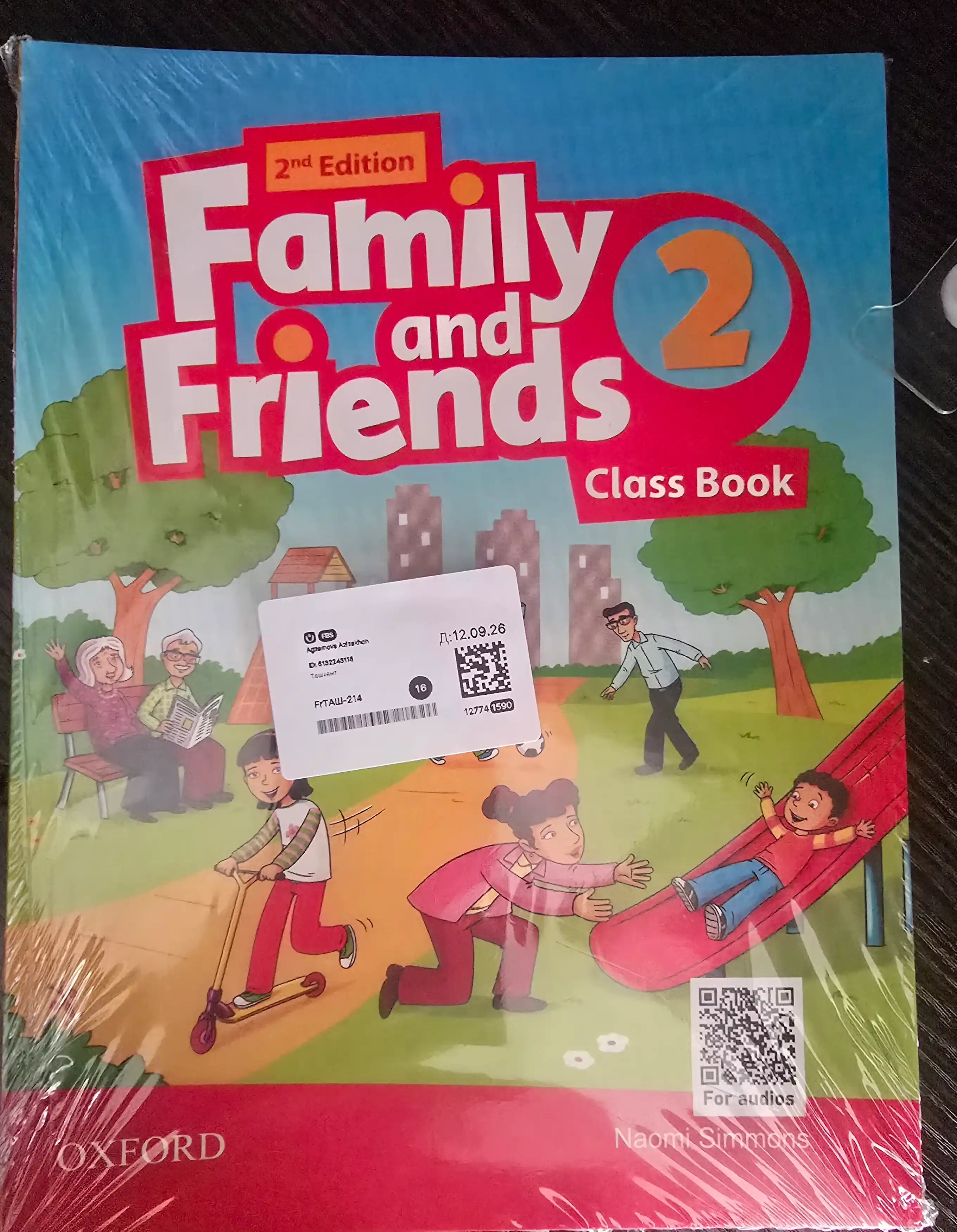 Family and Friends 1, 2 Class Book+Workbook Naomi Simmons 240x170