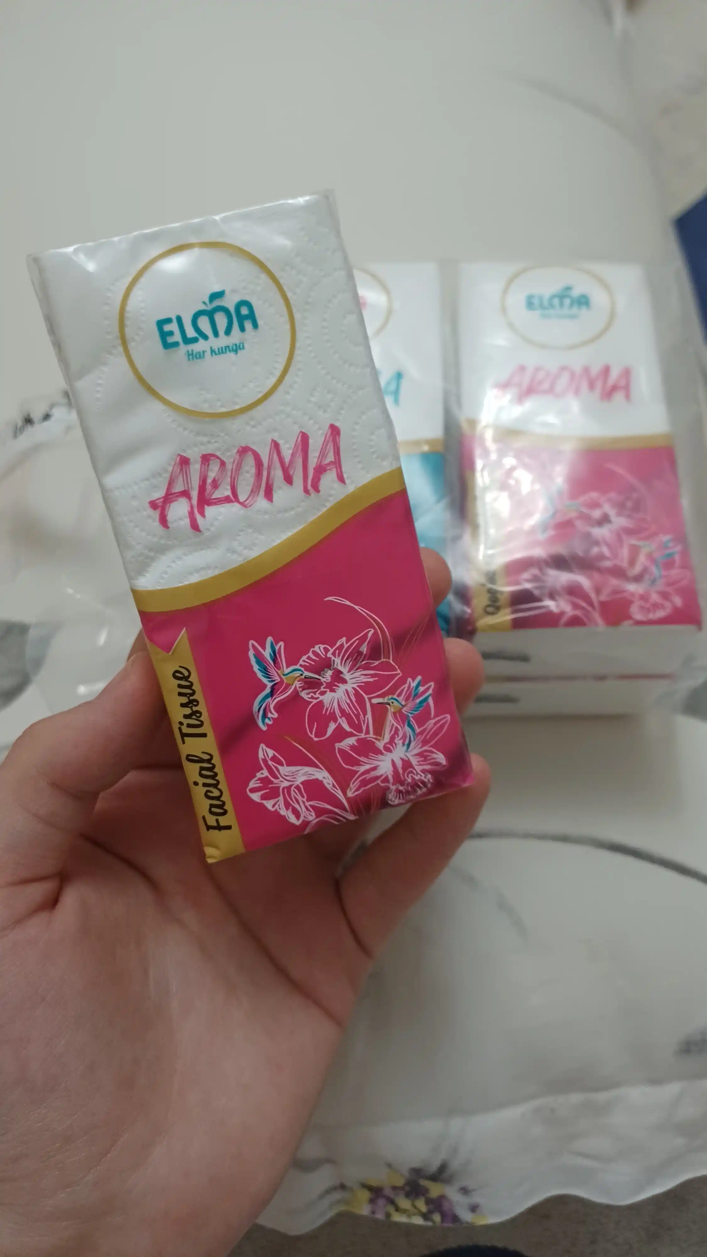 Elma Aroma qog‘oz ro'molcha, cho‘ntak salfetkalari 3 qatlamli