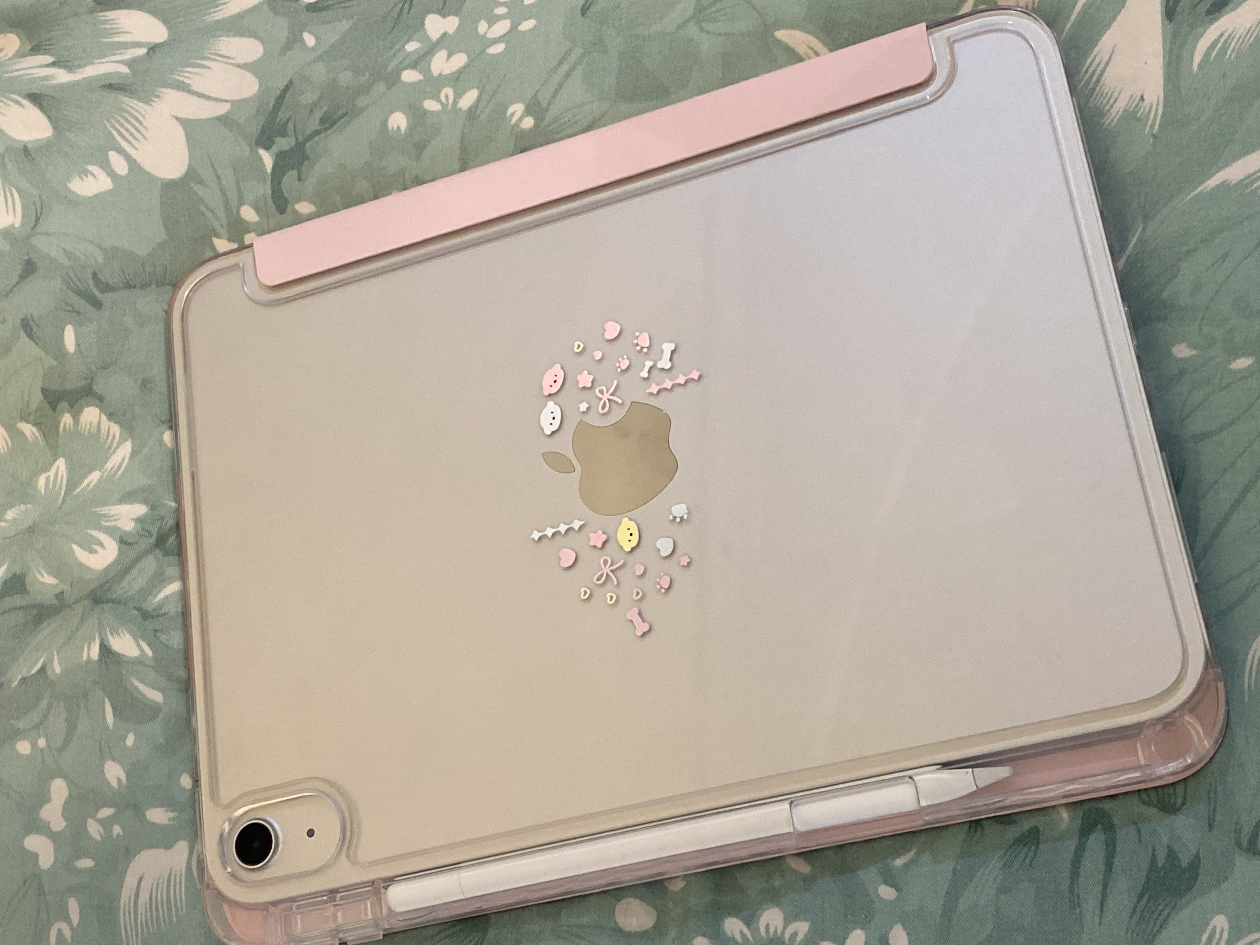 IPAD 11, A16 (2025,2026) / iPAD 10 (2022) чехол