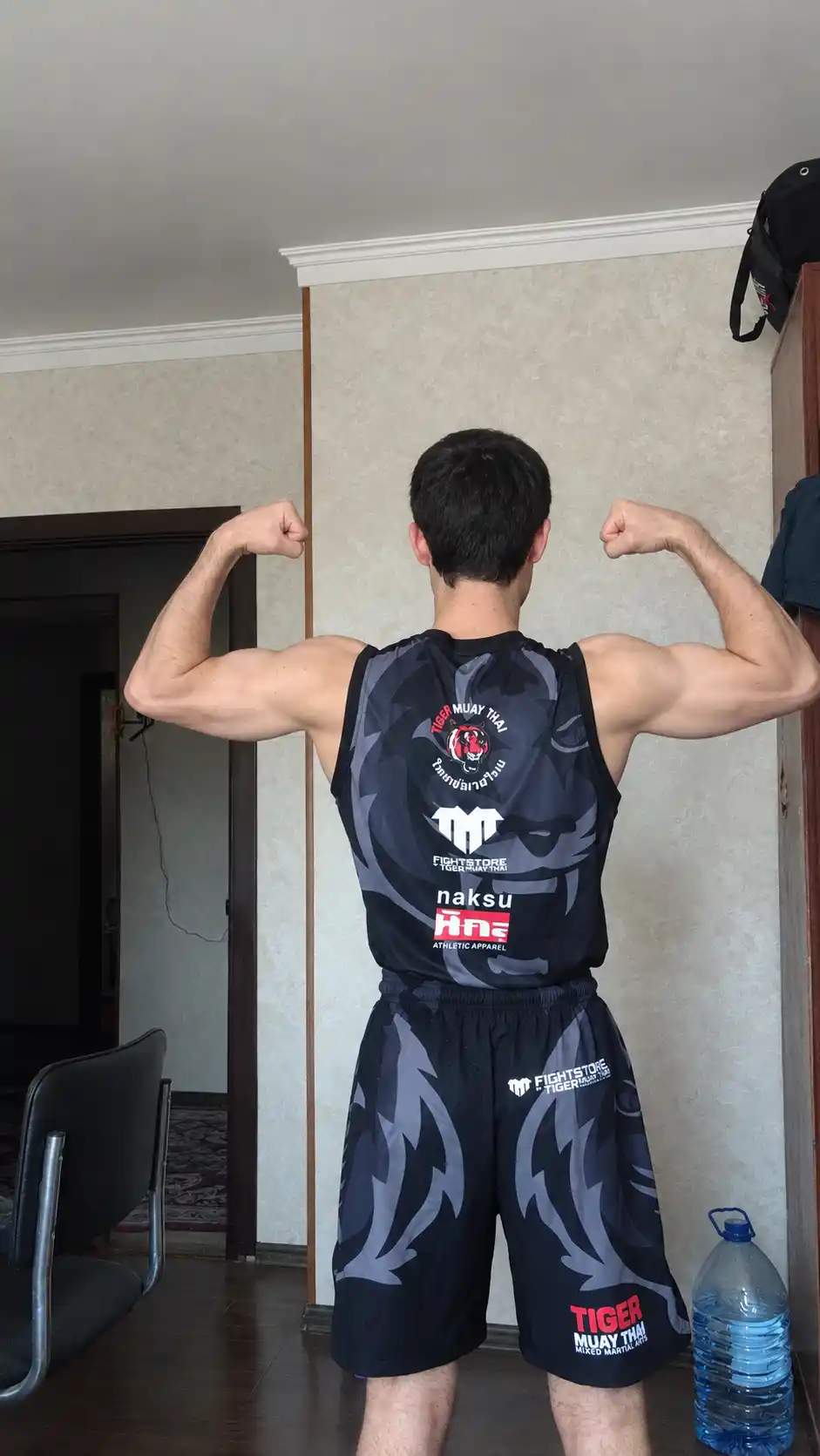 Mayka, Shortik, rashgard Ufc Mma muaythai forma. Sport Kiyimi Sport Forma