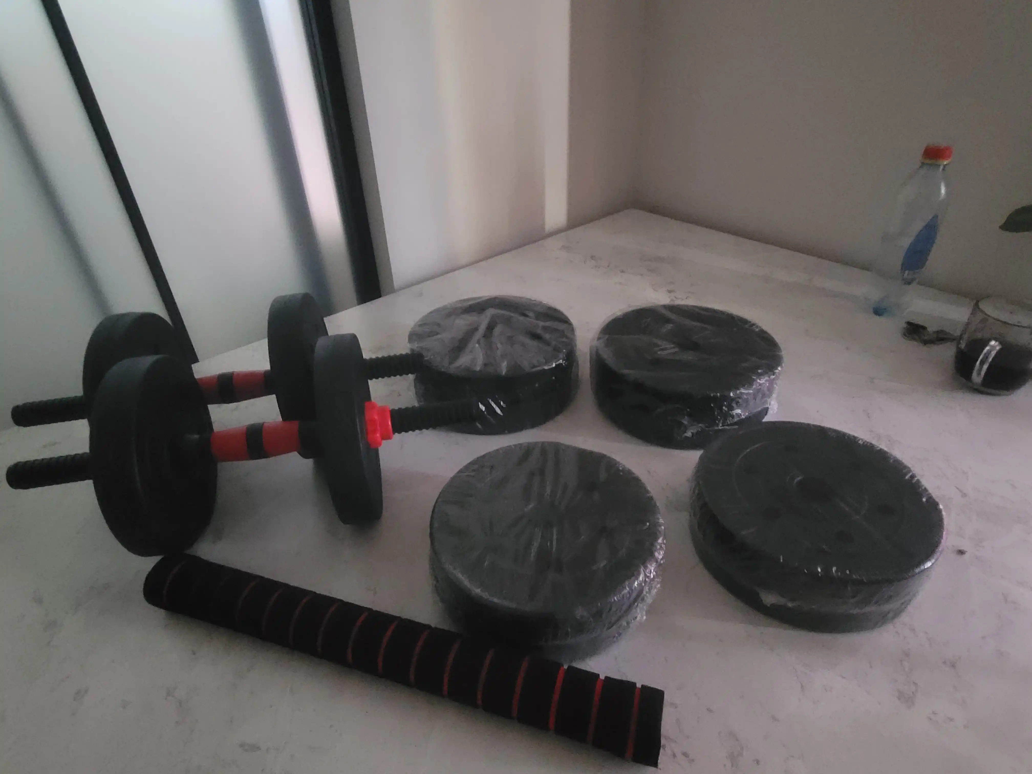 Uy uchun yig'ma sport anjomi: shtanga va gantel to'plami, 10 kg - 40 kg
