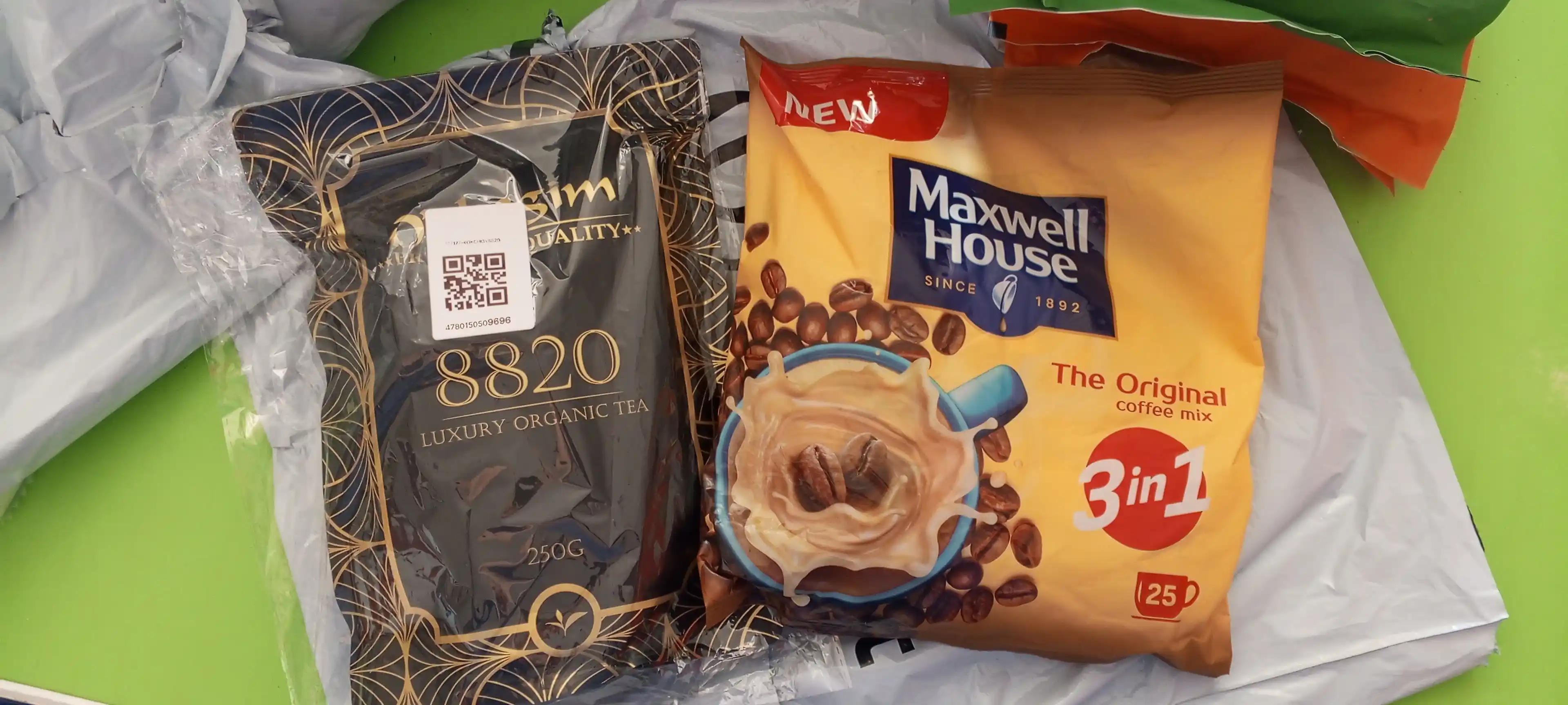Maxwell House Original 3 in 1 kofe ichimligi 25 dona × stik paket