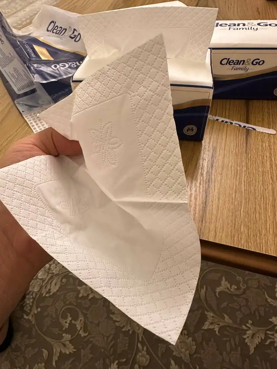 Clean&Go bir martalik salfetkalari,225 dona, 6 qatlamli, qol va tana uchun, tozalash uchun
