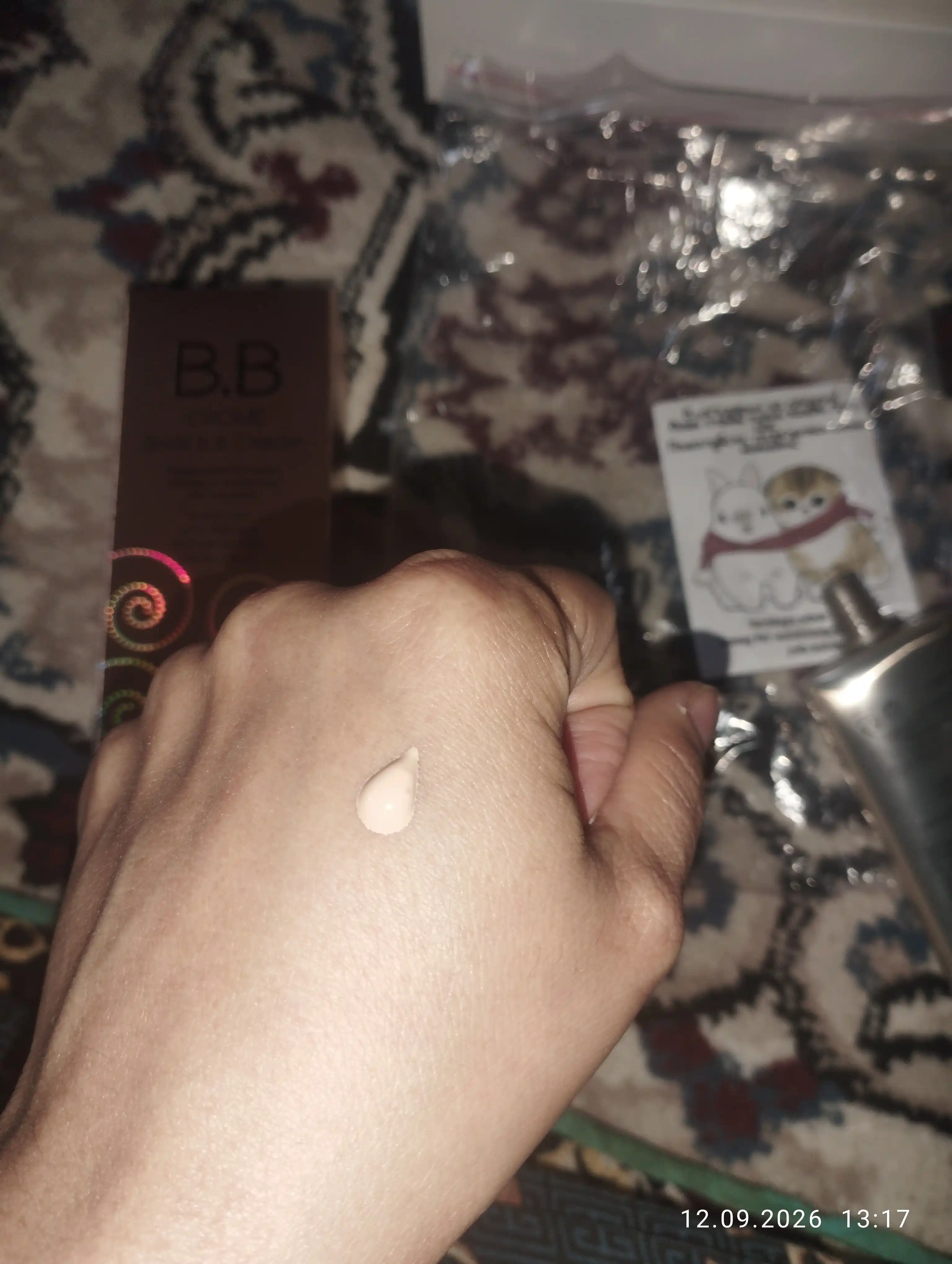 CROME SNAIL BB krem SPF 50, с муцином улитки, отбеливающий тональный крем