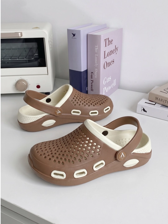 Ayollar uchun yengil EVA klog shippaklari Crocs uslubida