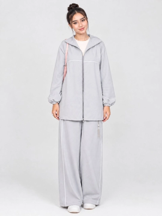 Ayollar sport kostyumi (46-54)