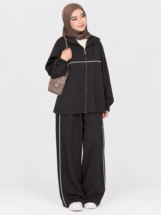 Ayollar sport kostyumi (46-54)