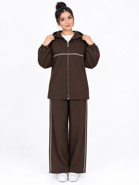 Ayollar sport kostyumi (46-54)