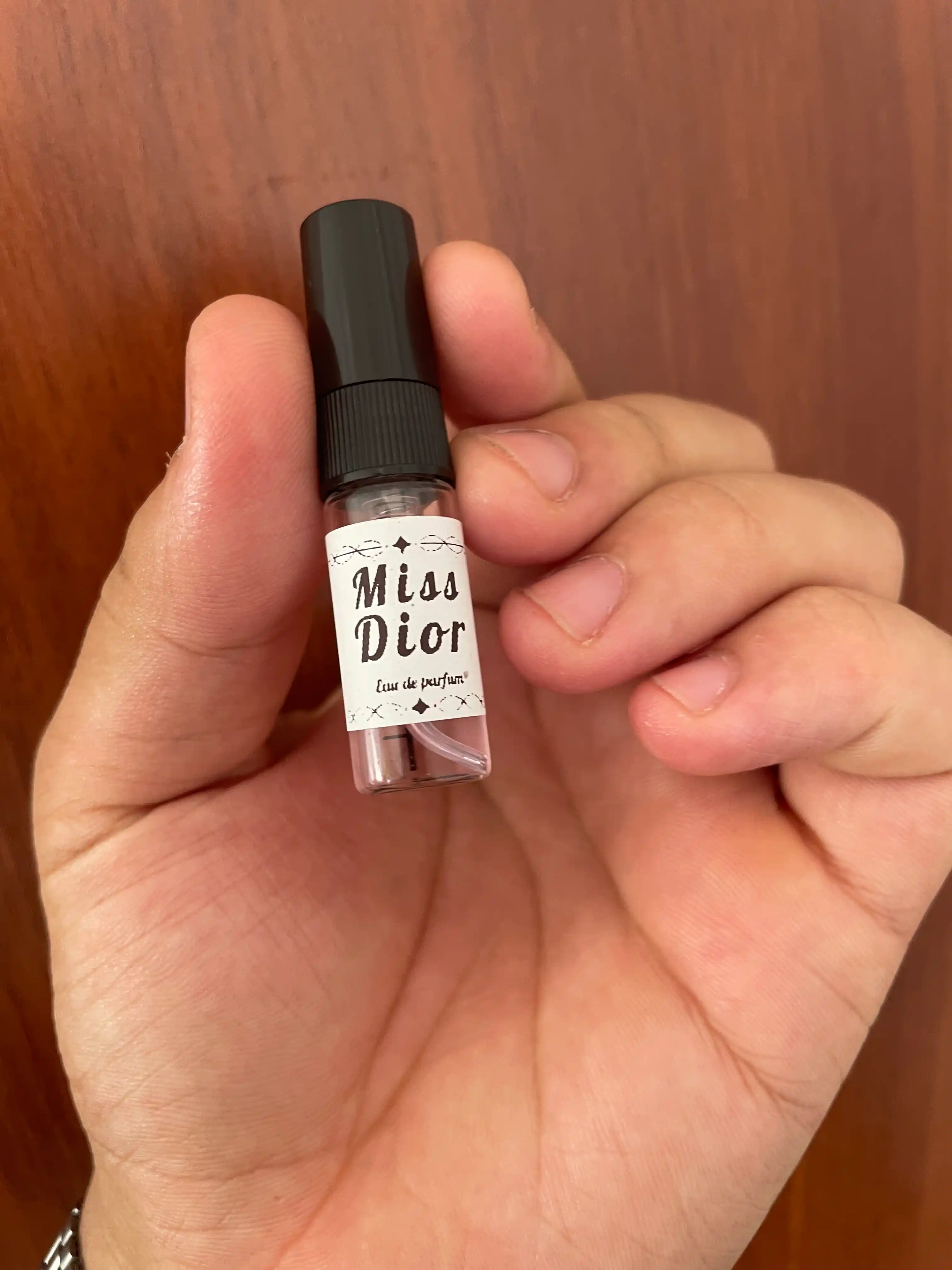 Miss Dior — ayollar uchun nafis va jozibali parfyum