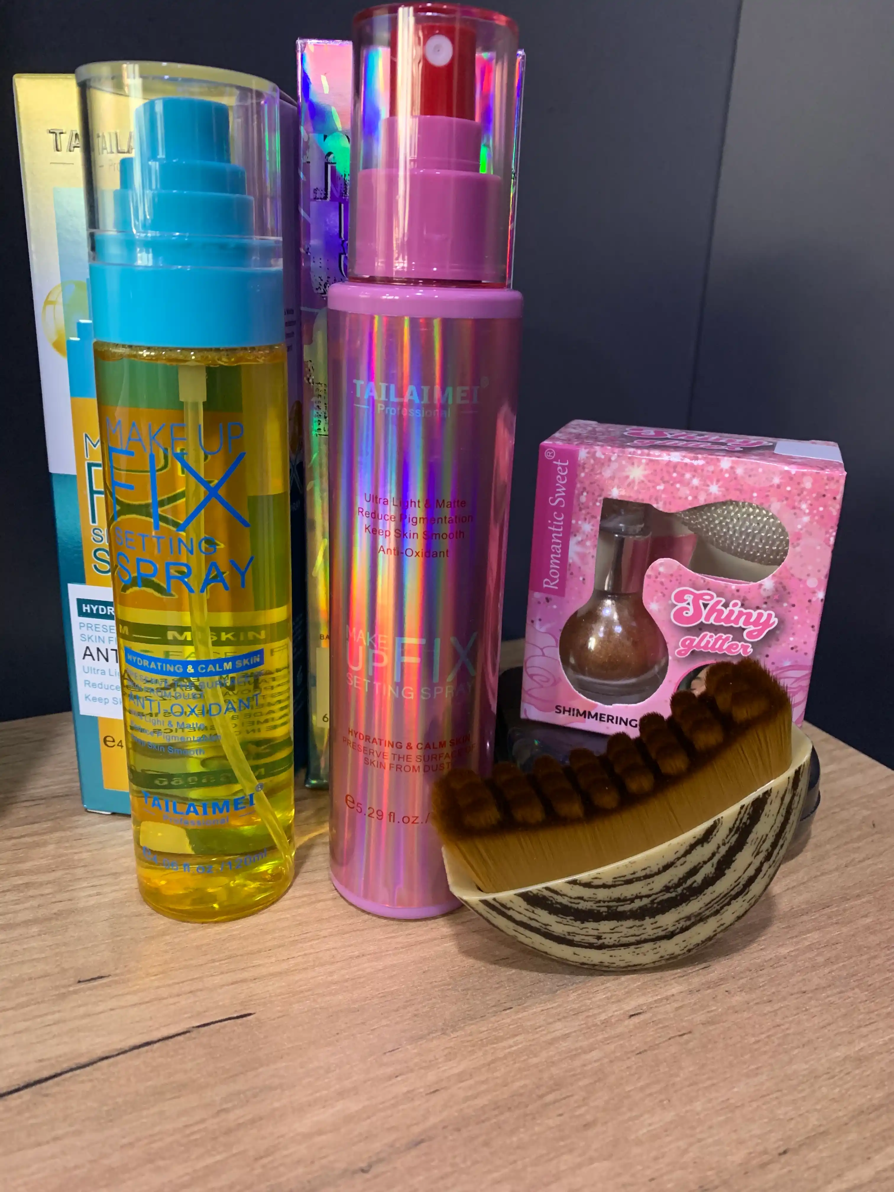 Спрей фиксатор для макияжа, увлажняющий, Make Up Fixer