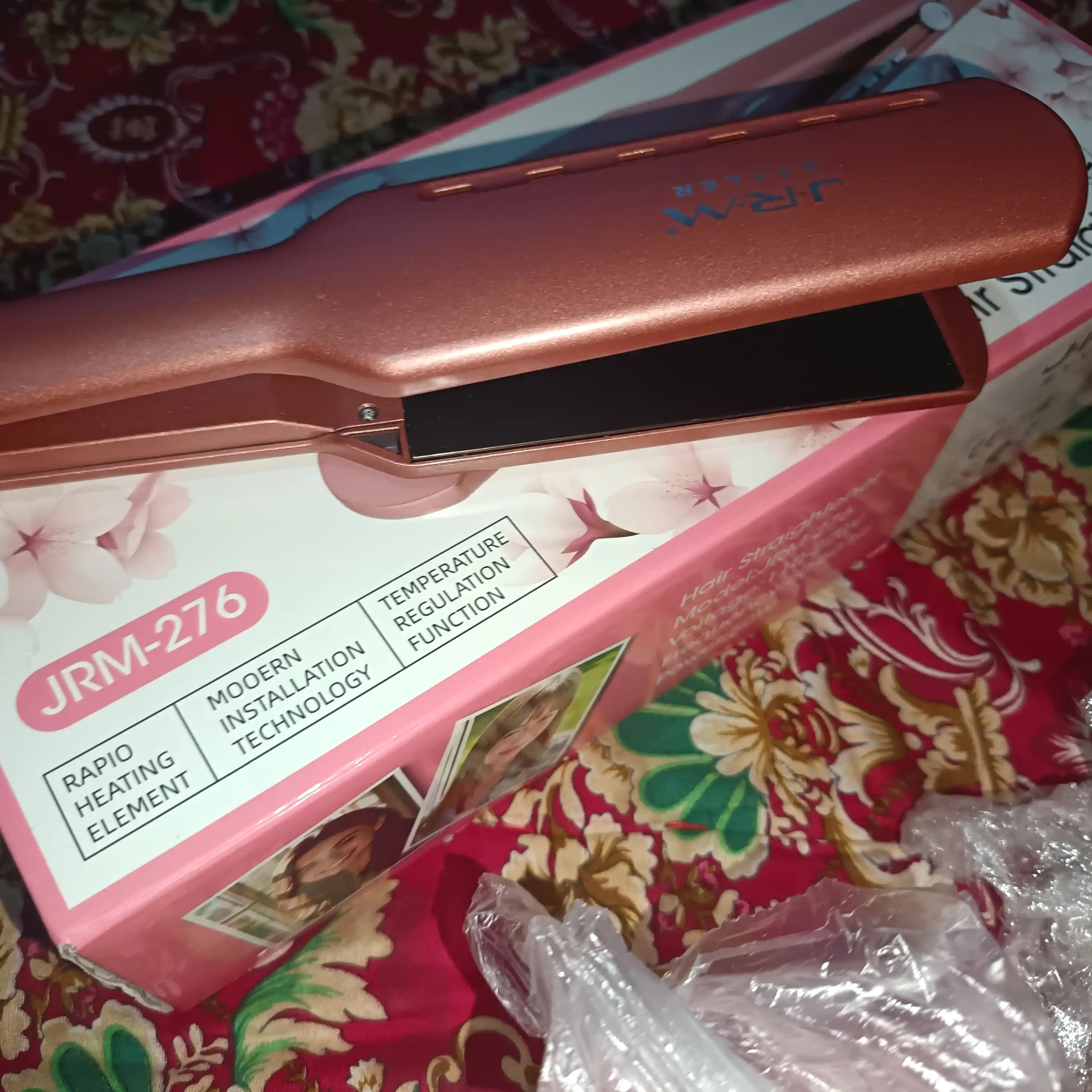 Professional soch tekislovchi dazmol JRM styler LCD displeyli