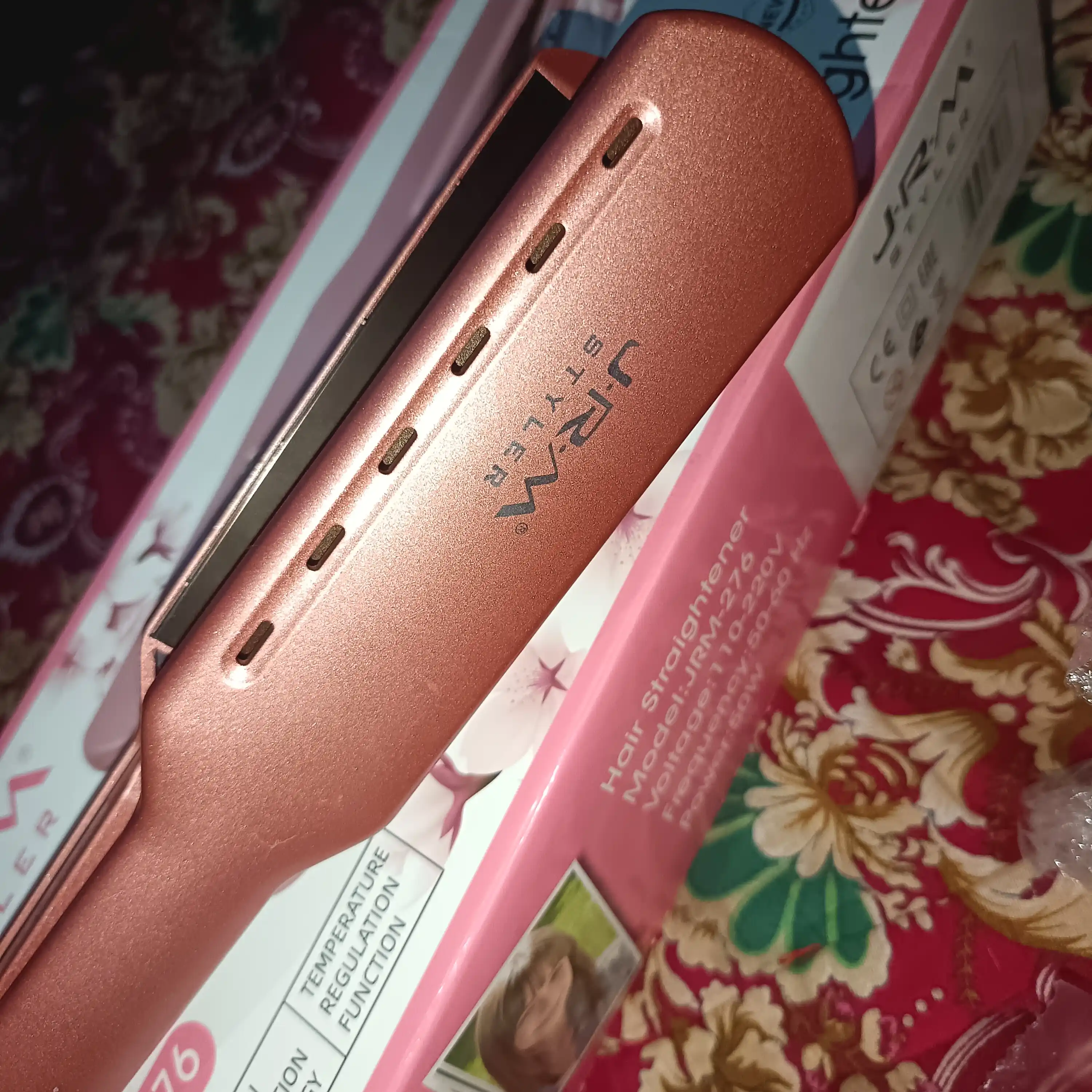 Professional soch tekislovchi dazmol JRM styler LCD displeyli