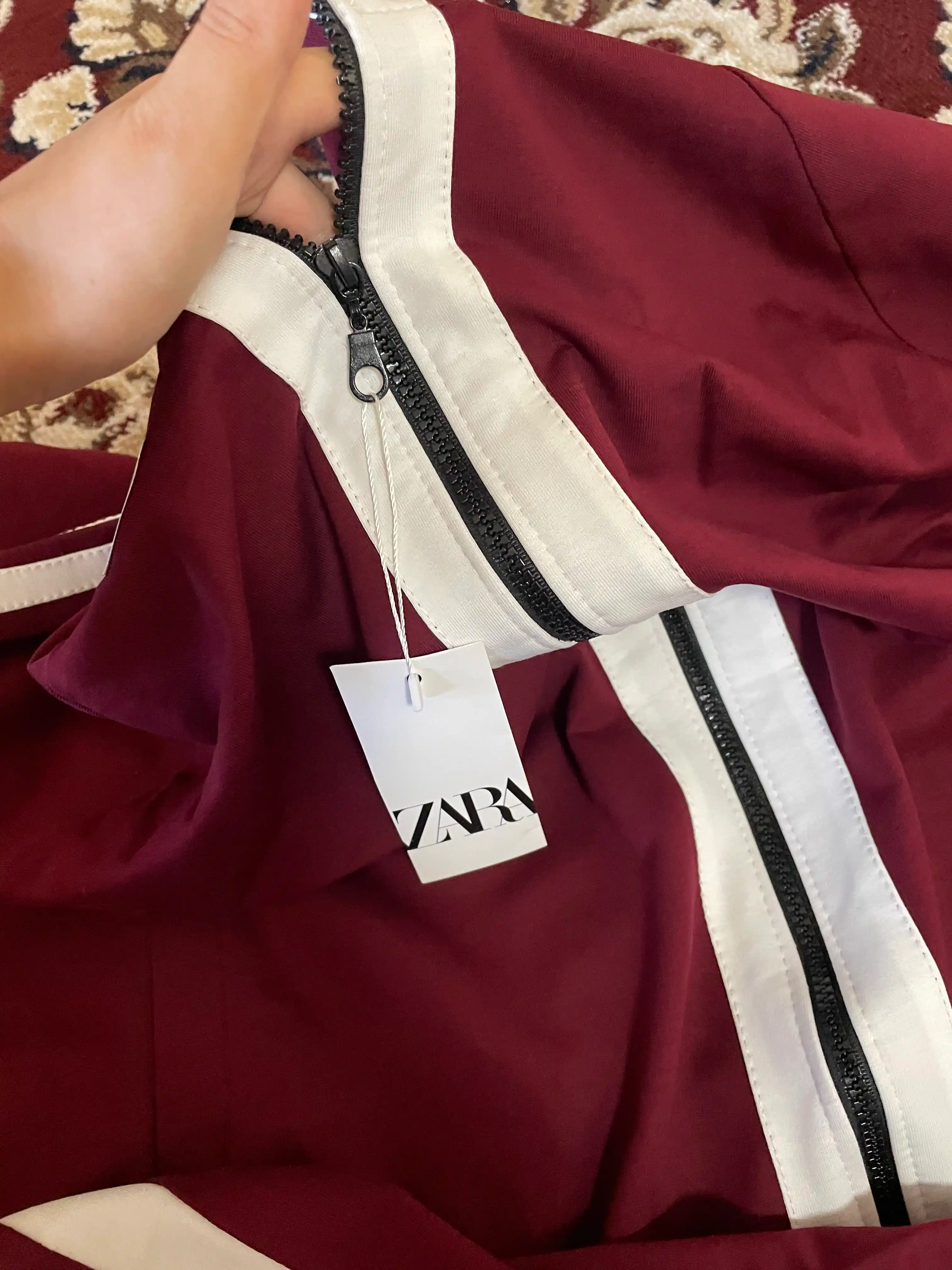Ayollar sport kastyumi, dvoyka, keng bichimli shim, razmerlari standart