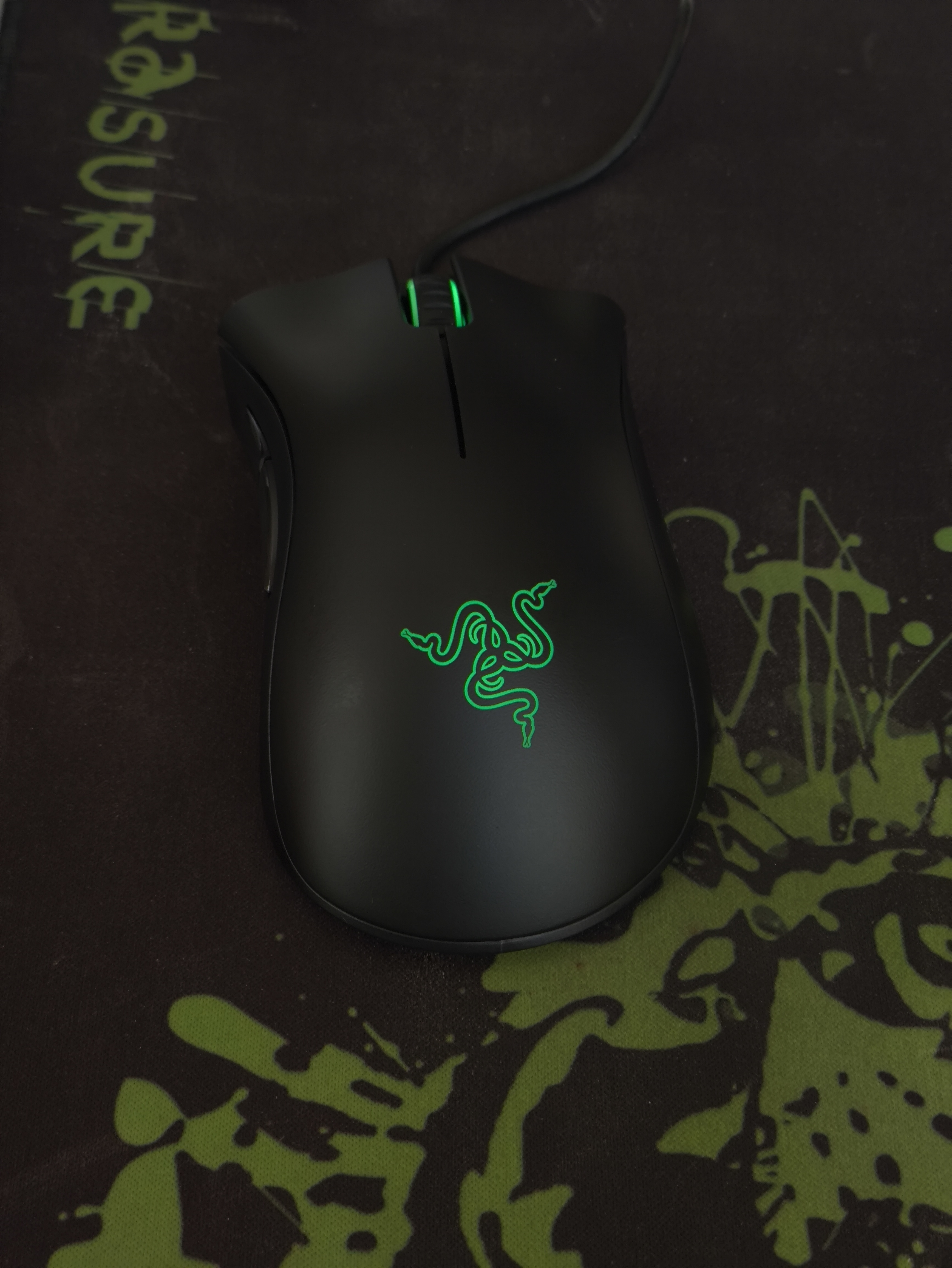 Razer DeathAdder Essential simli oyin sichqonchasi, 5 ta tugma, 6400 DPI, Synapse 3.0 soft