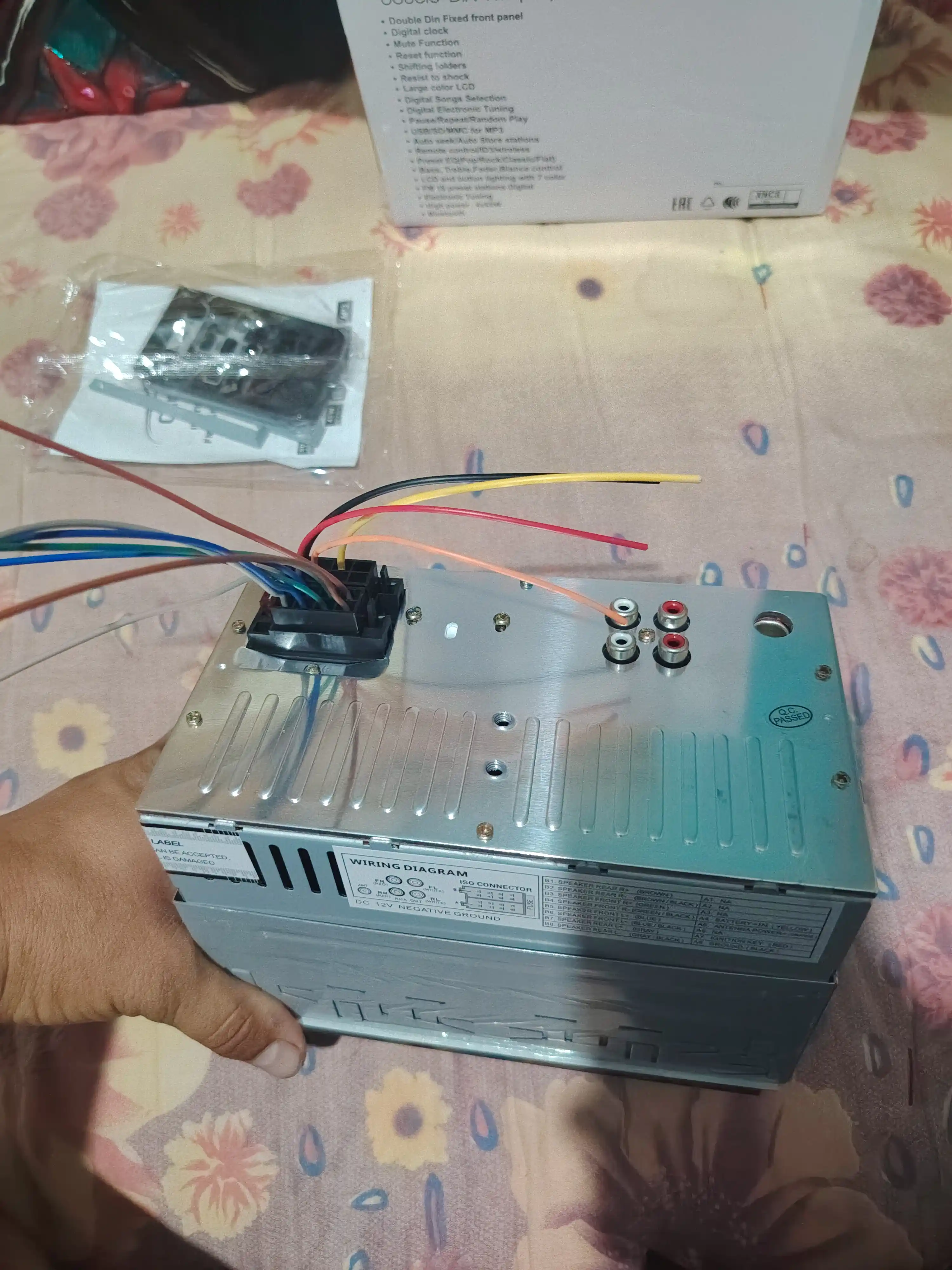 Автомагнитола Pioneer DEH-725BT с Bluetooth, USB и FM-радио