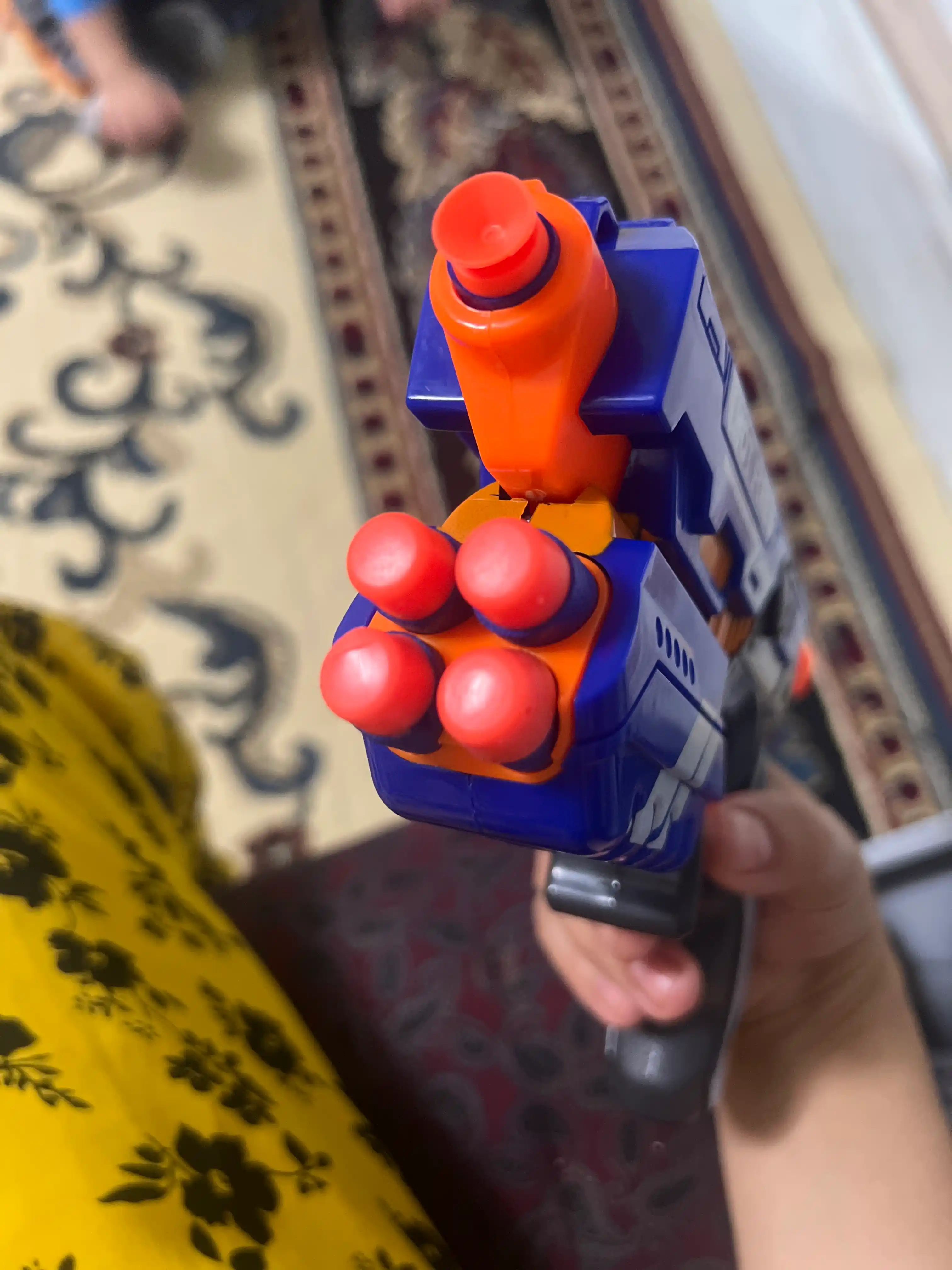 Blaster pistolet, yumshoq o'qlarni otadi