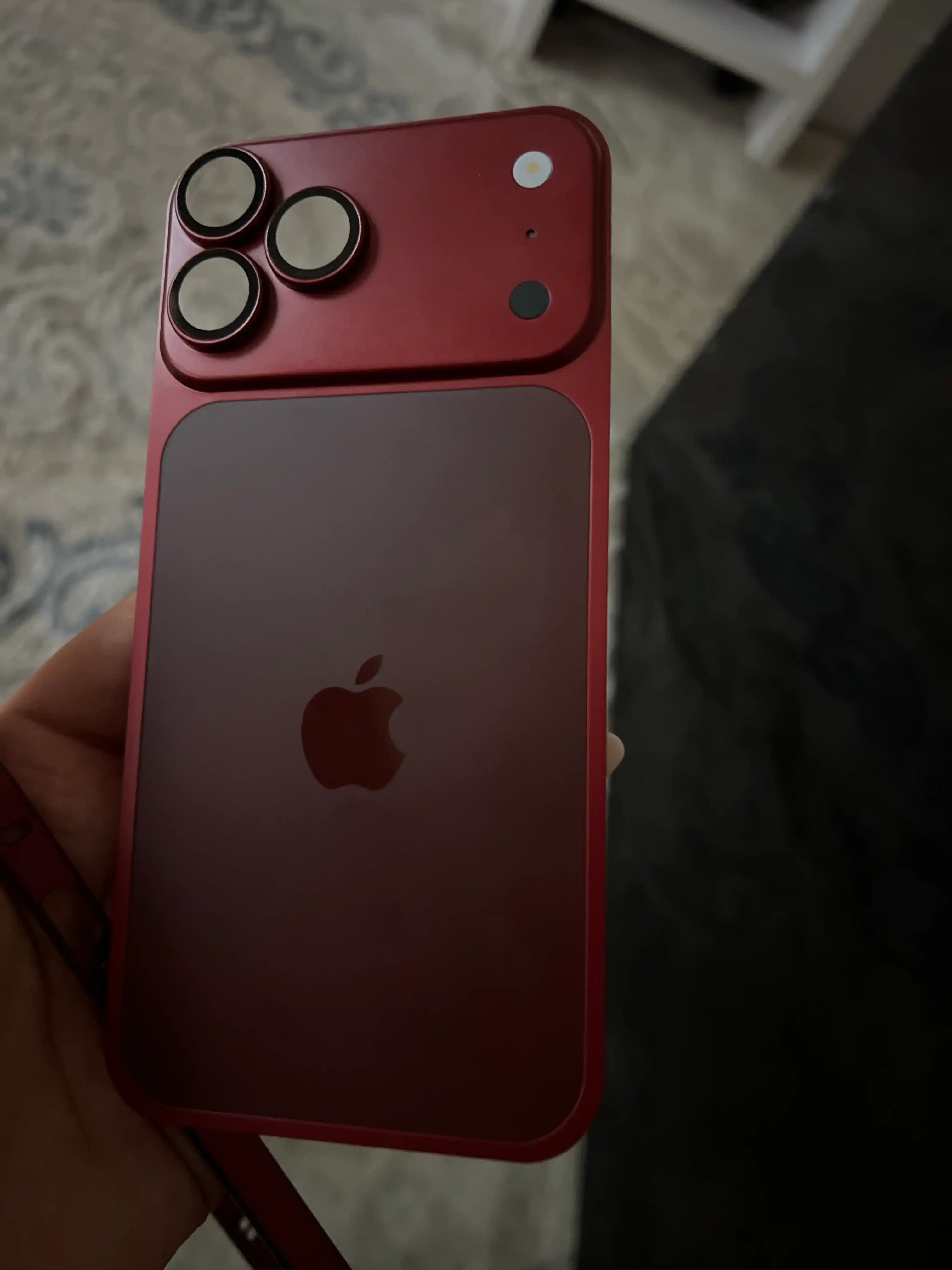IPhone 13-17 Pro va Pro Max uchun iPhone 18 uslubidagi himoya g‘ilofi
