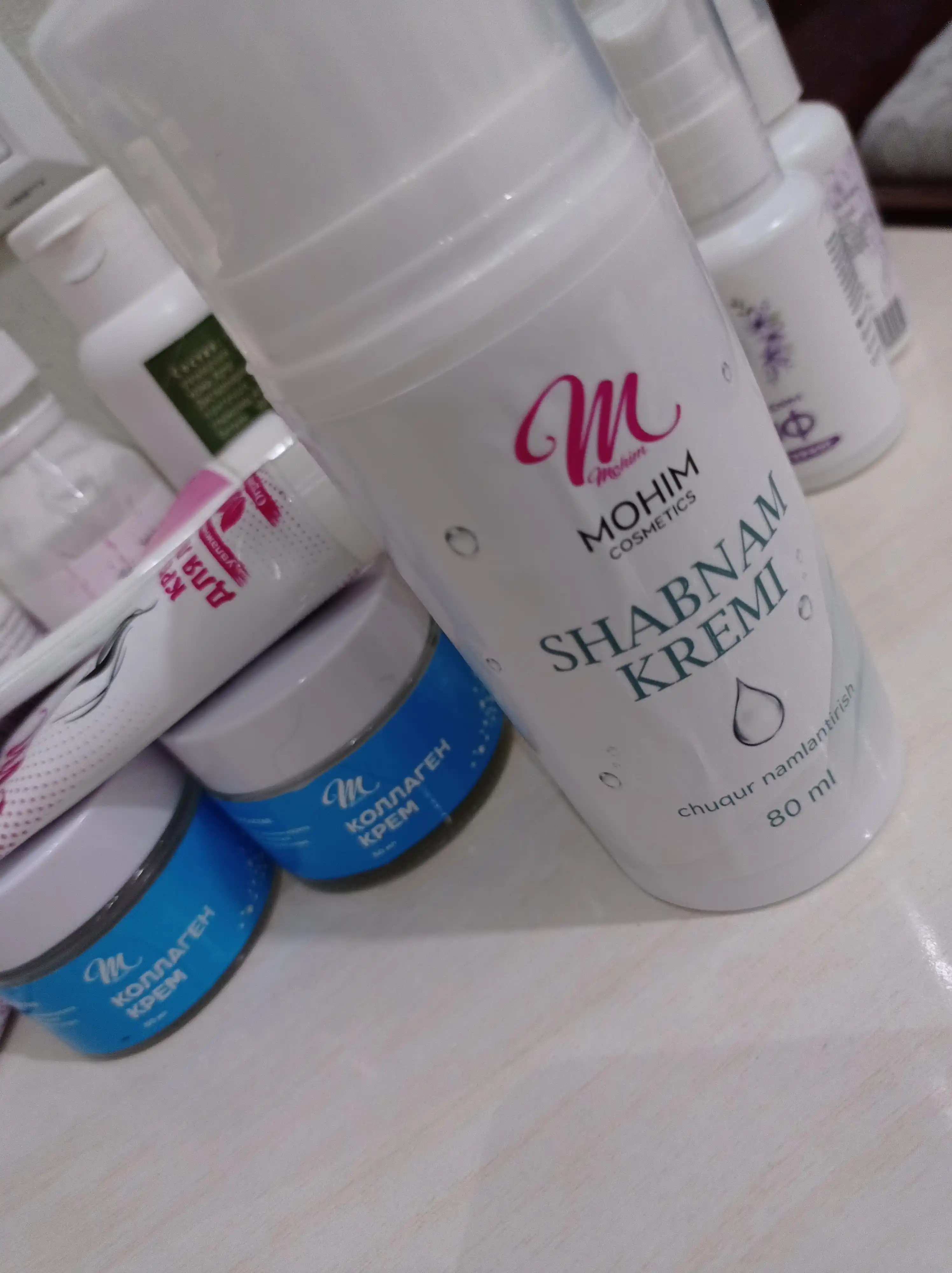 Namlantiruvchi "Shabnam" kremi, 80 ml