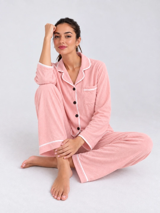 Pijama ayollar uchun komplekt