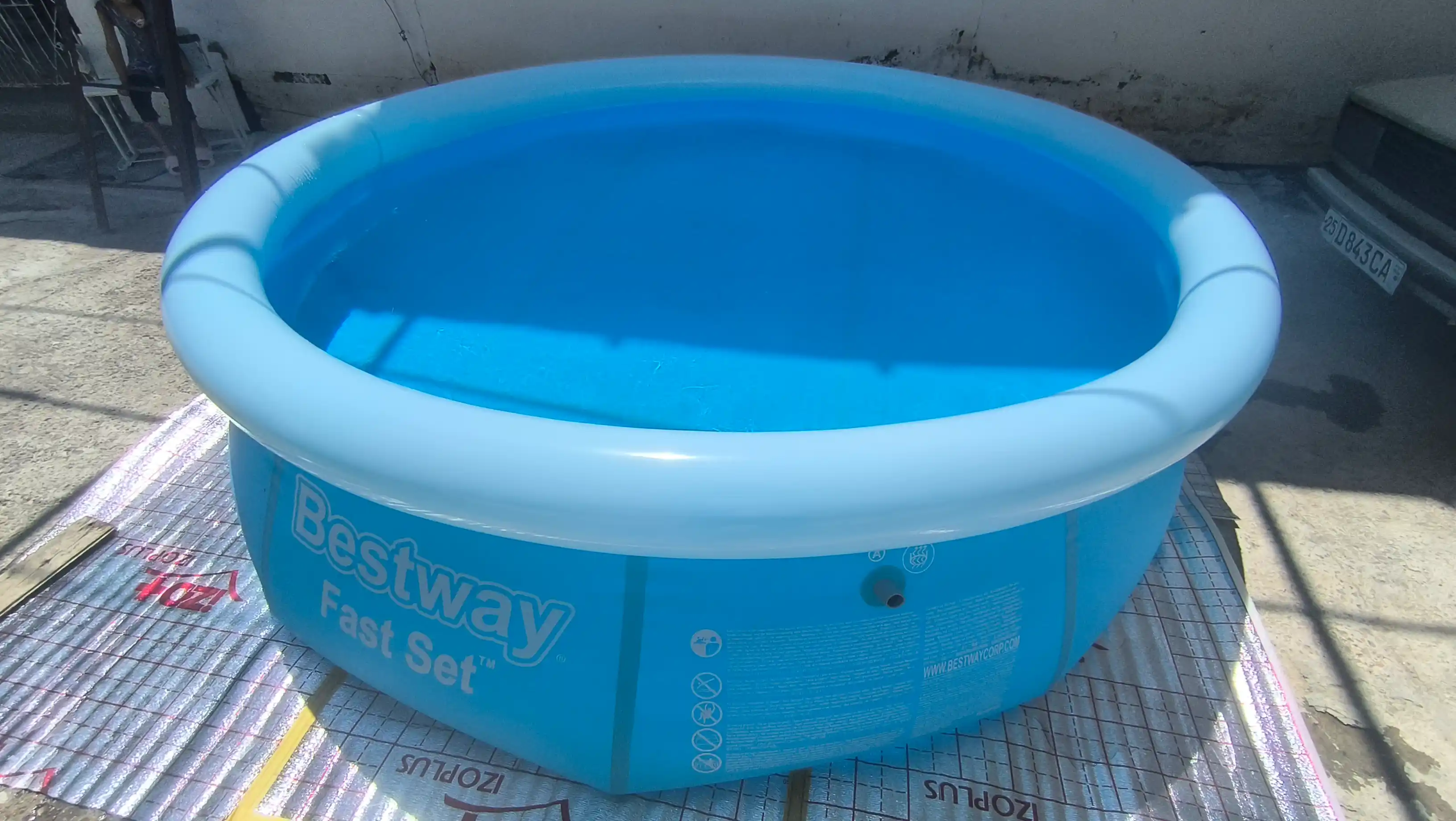 Надувные бассейны из серии Bestway Fast Set, до 3800 литров