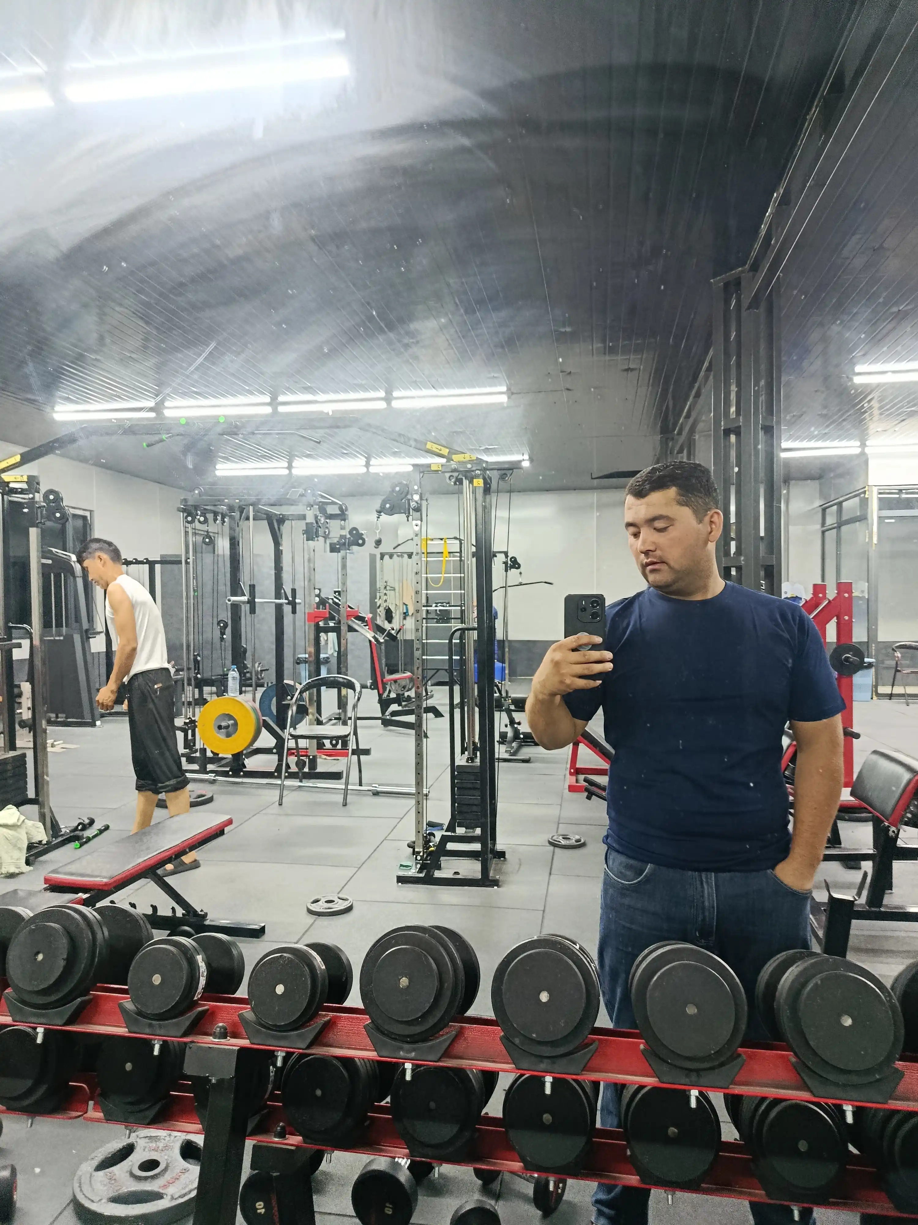 Erkaklar va ayollar uchun 100% paxtali futbolka – kundalik va sport uchun qulay