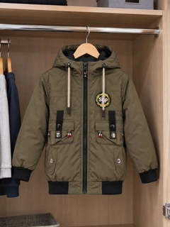 Зелёный хаки