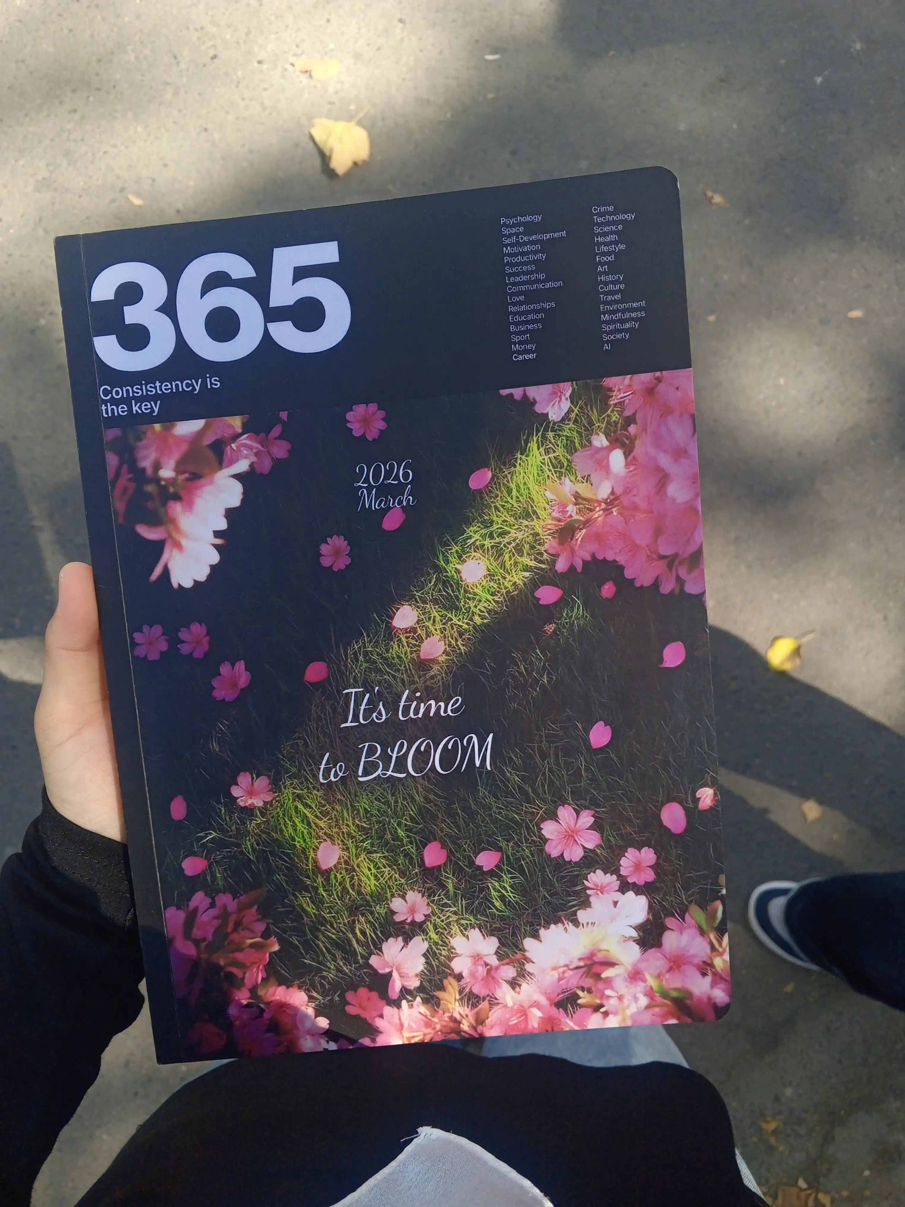 365 Magazine It is time Bloom - ARTICLE BOOK