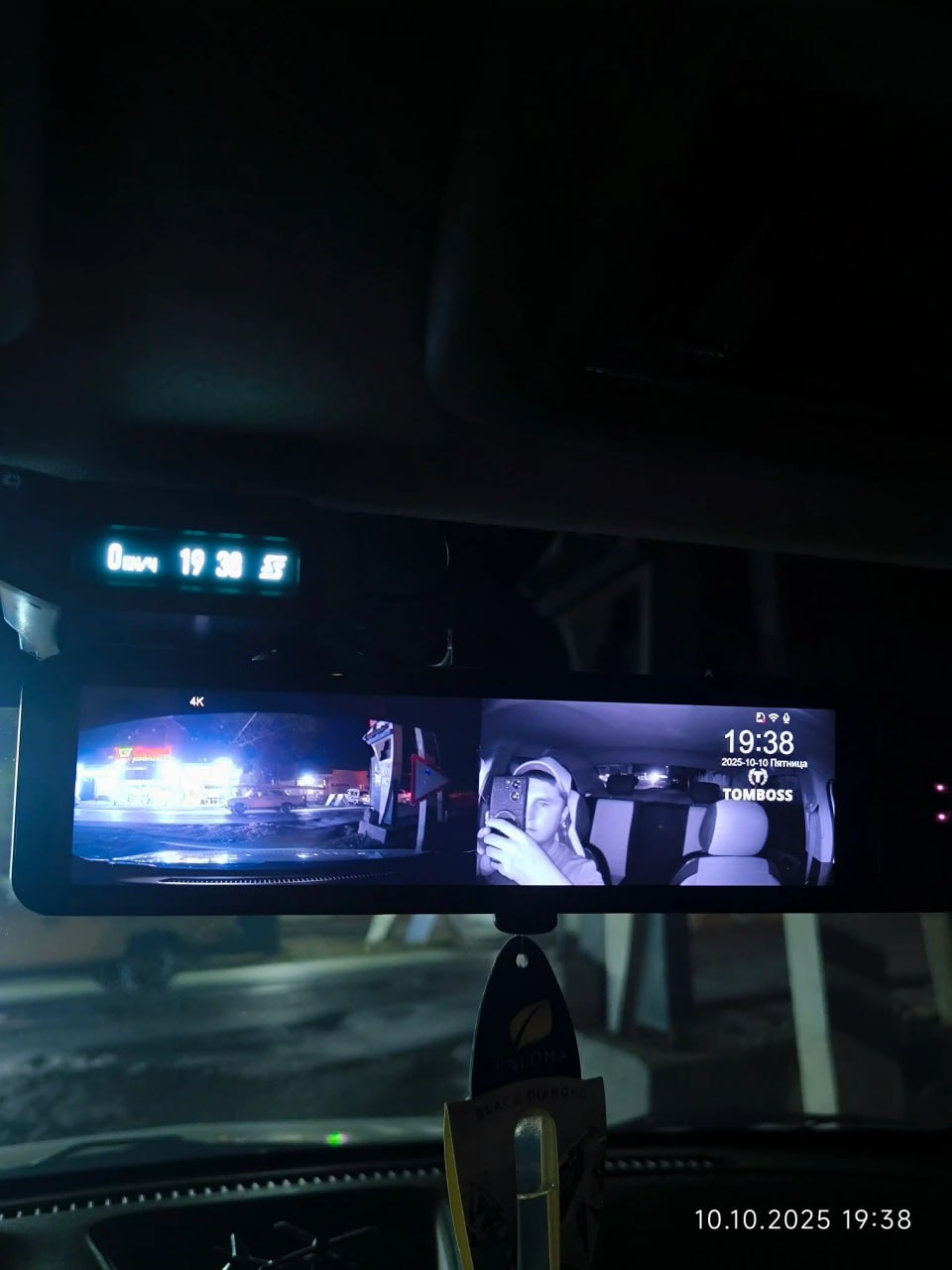 Tomboss T11 / T16, Wi-Fi kuzatuv, Antiradar, Carplay 3 kamerali  Videoregistratorlari