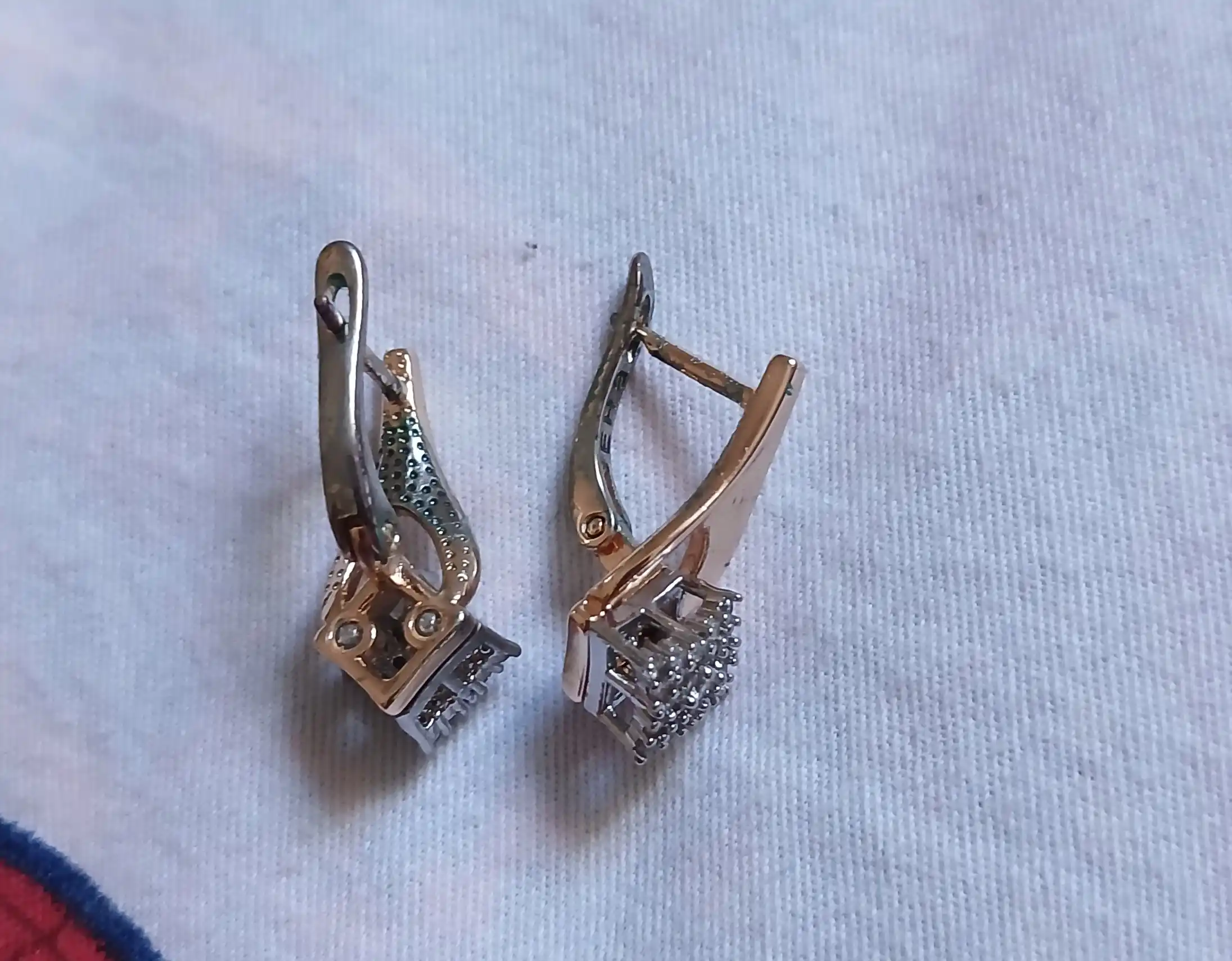 Набор украшений Xuping Stainless Steel, серьги, кольцо, в подарочной коробке
