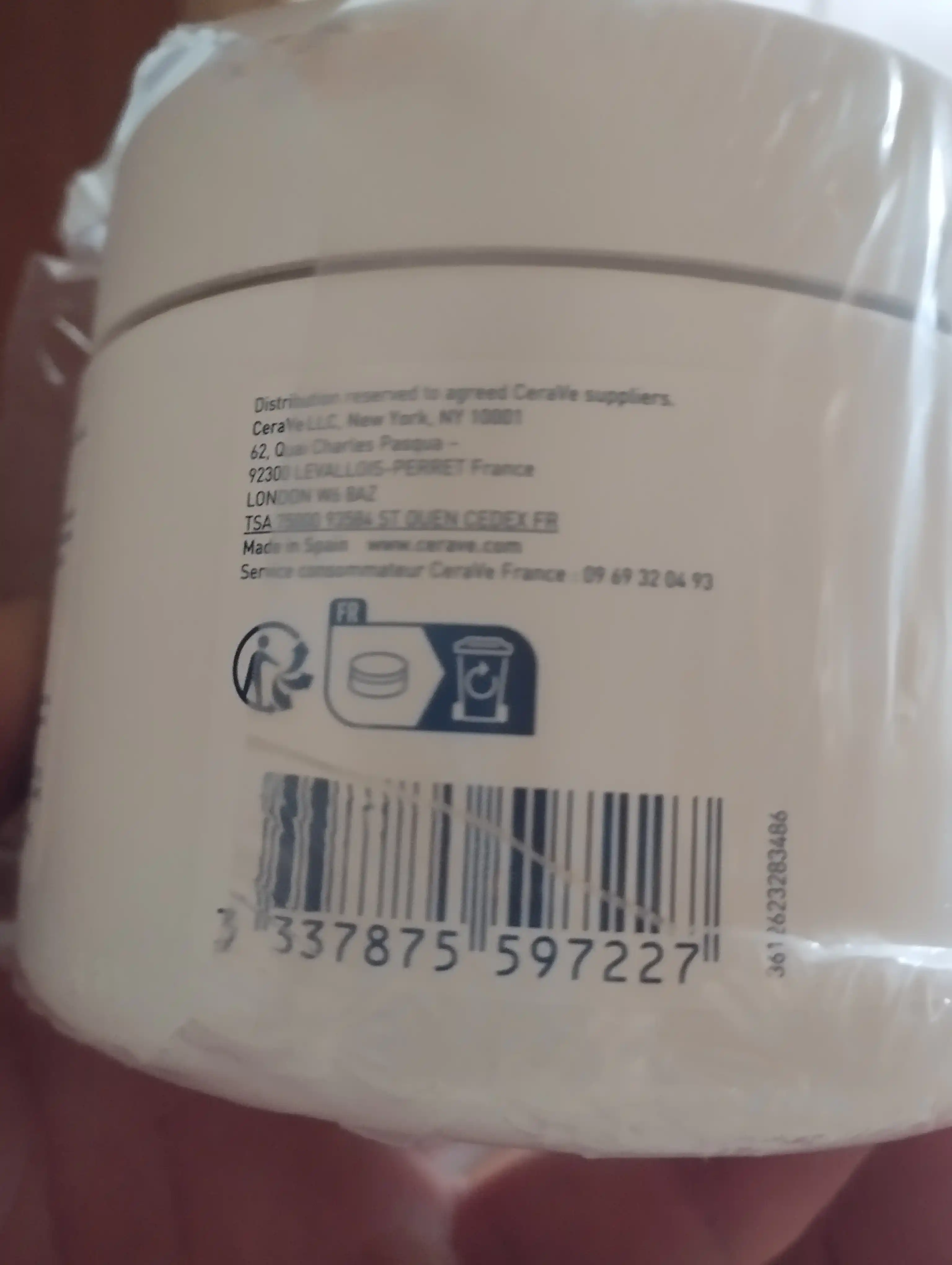 CeraVe Quruq va juda quruq yuz va badan terisi uchun namlantiruvchi krem, 340 g