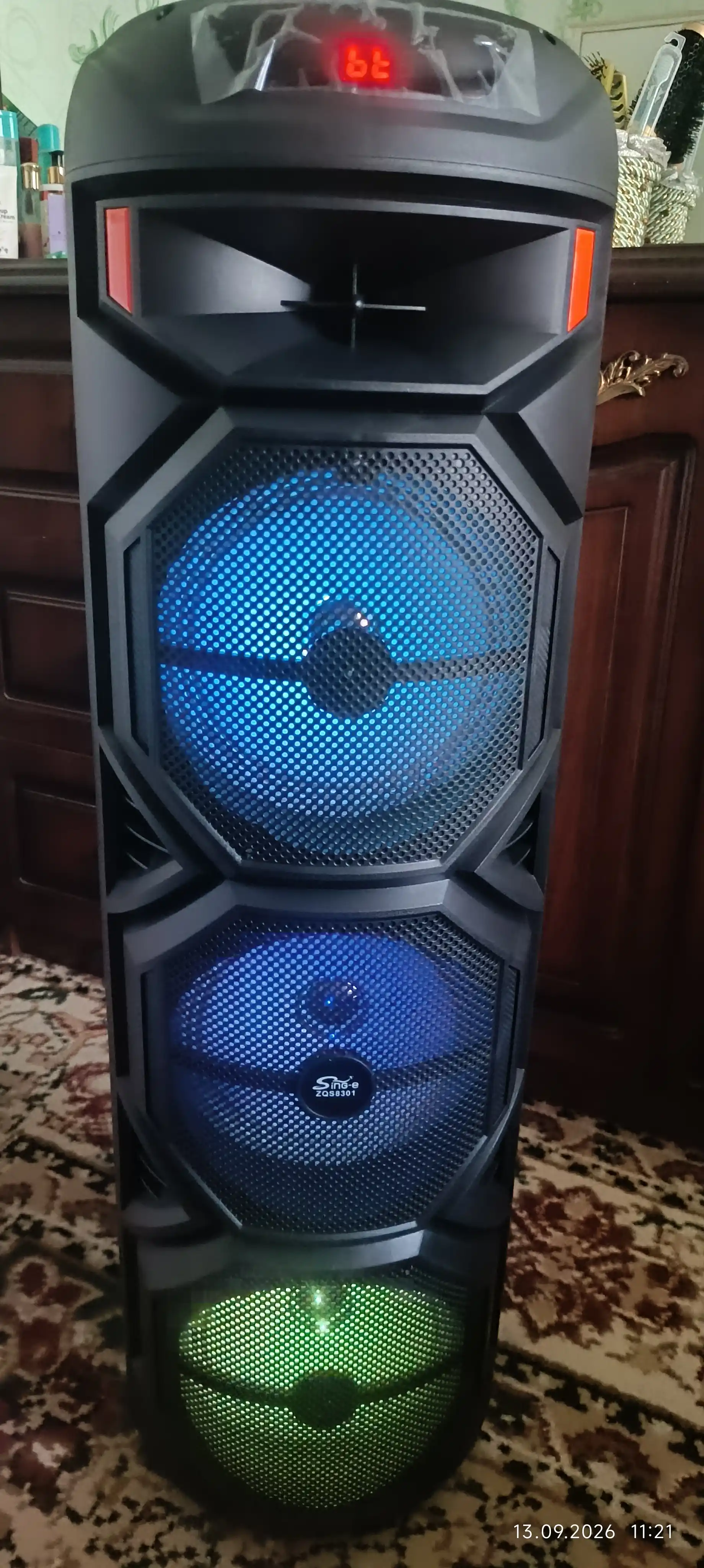 Katta hajmli 60W Bluetooth kalonka mikrofon va pult bilan – 8 soat musiqa