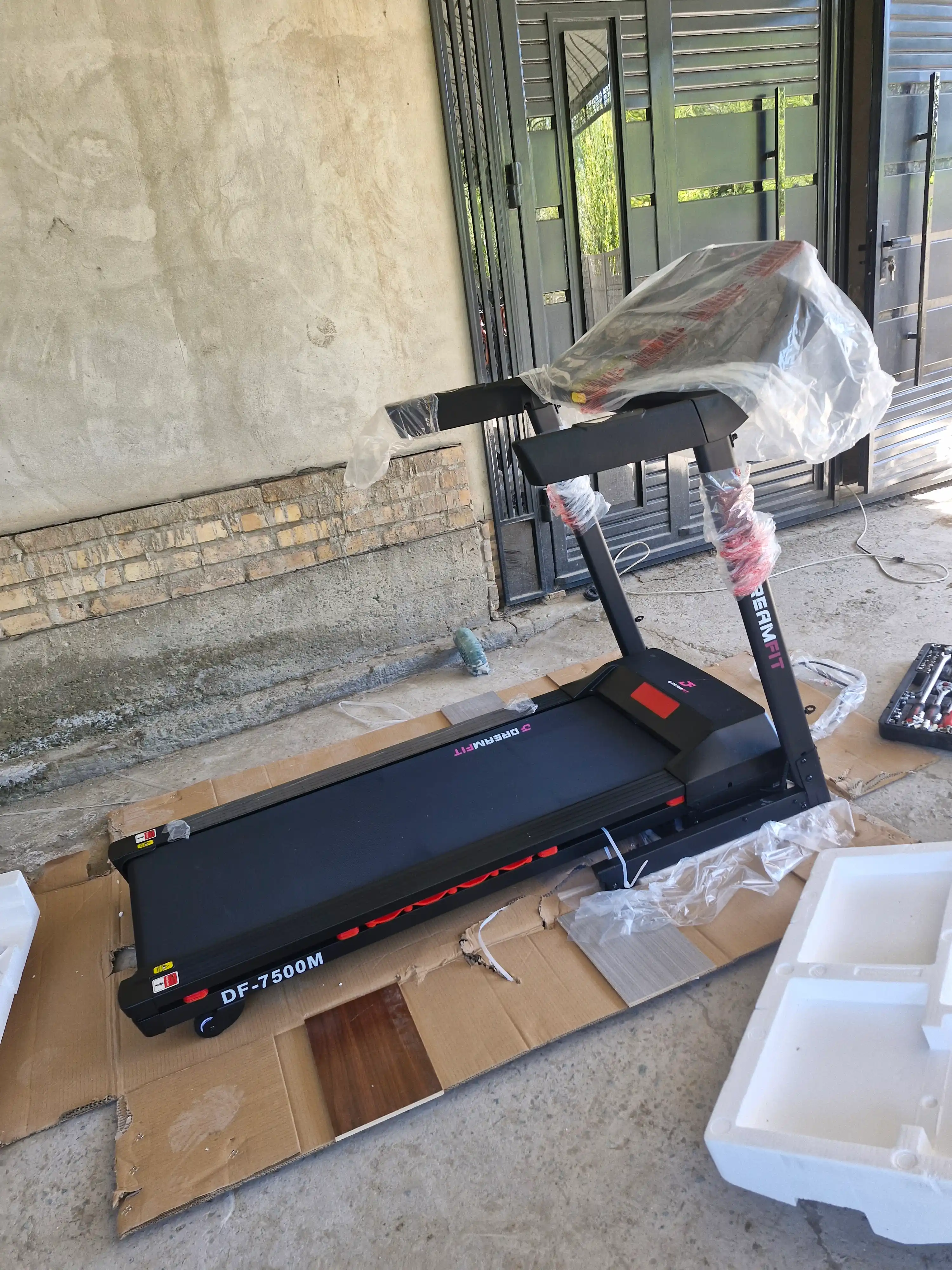 DreamFit DF-7770M WIFI, DF-7505M WIFI, DF-7500M yugurish yo‘lakchasi, 150 kg