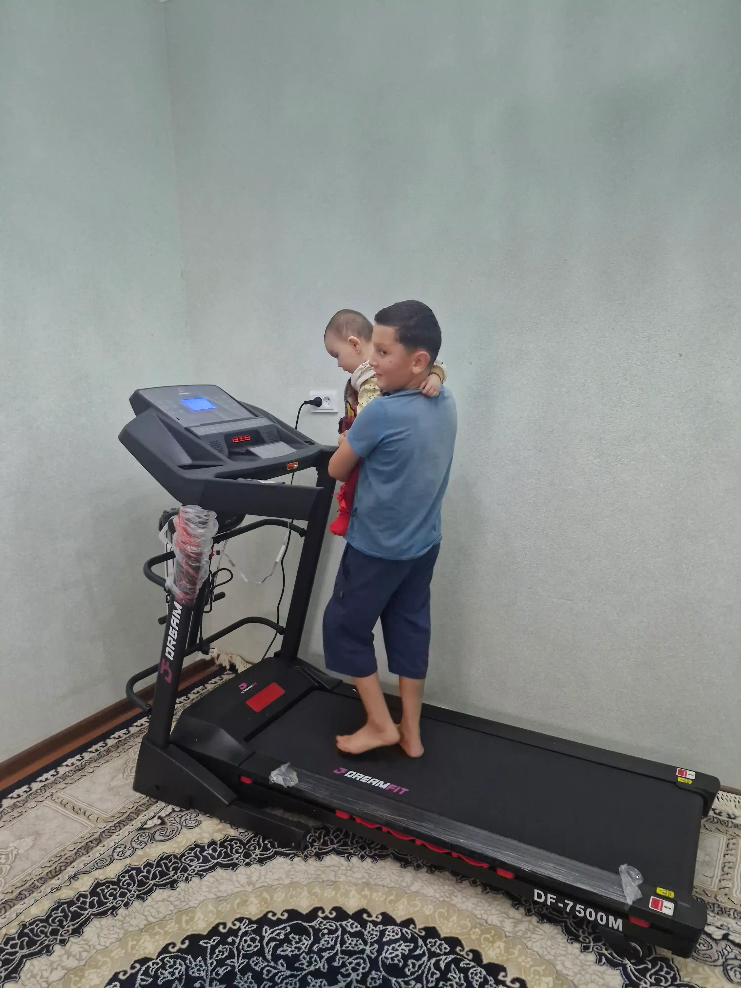 DreamFit DF-7770M WIFI, DF-7505M WIFI, DF-7500M yugurish yo‘lakchasi, 150 kg