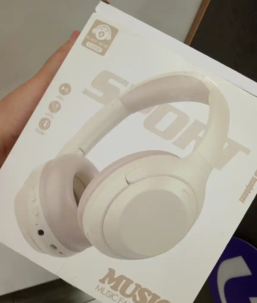 Simsiz quloqchin Bluetooth – to‘liq o‘lcham, mikrofonli, SD karta va radio C2235