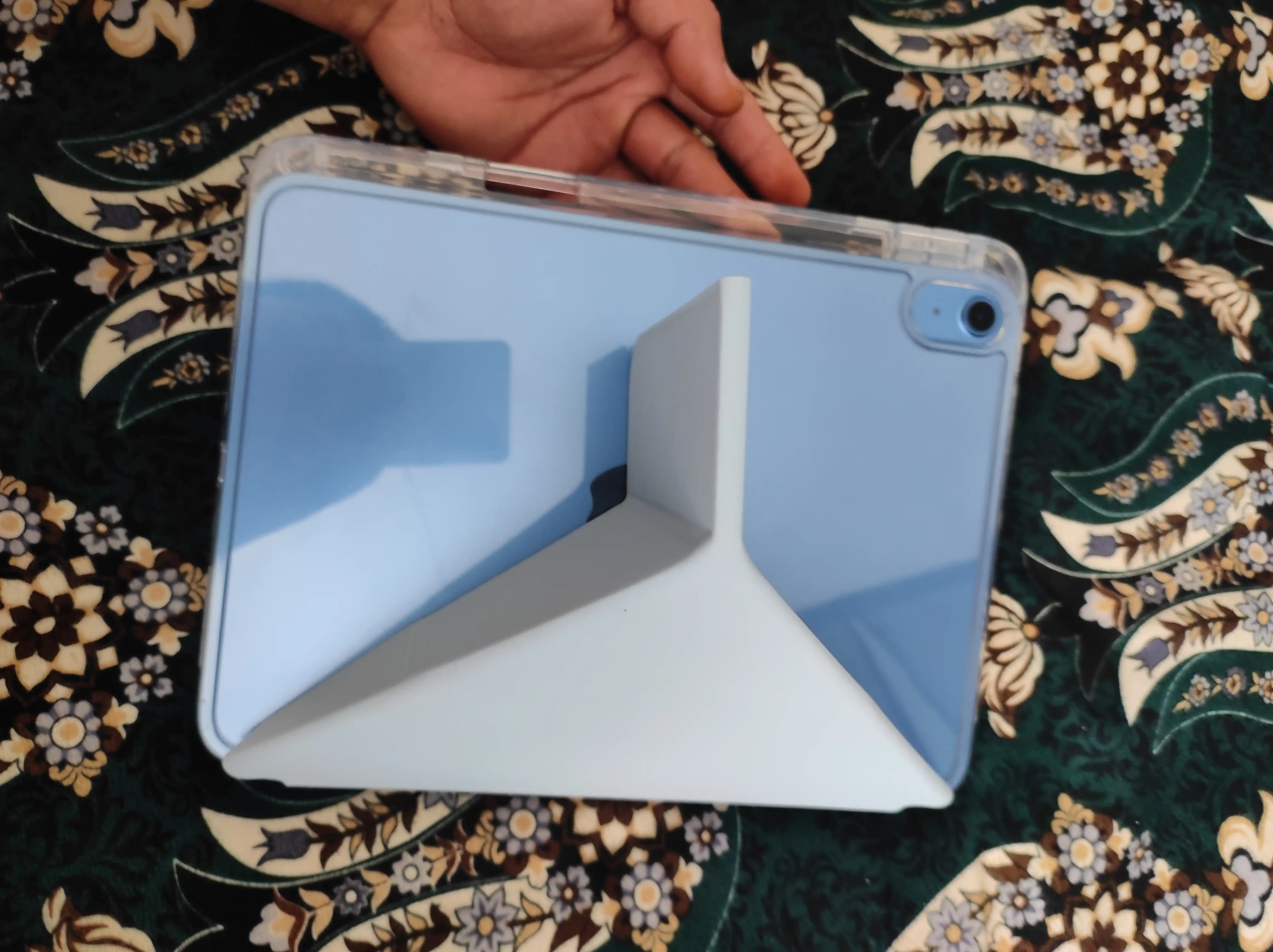 IPad A16 uchun chexol Smart Case tagligi bilan shaffof himoya g‘ilofi
