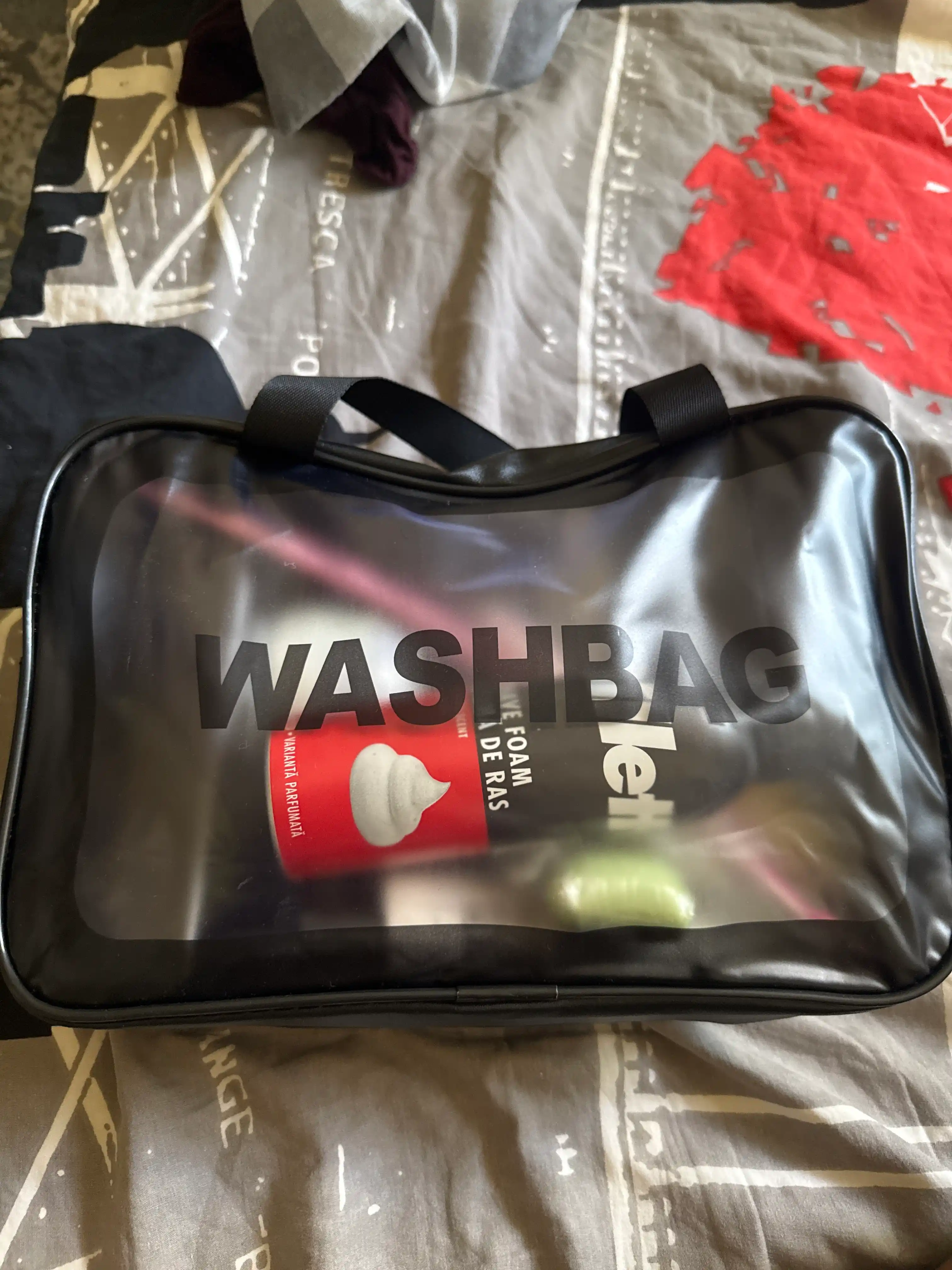 “WASHBAG” 4 xil o‘lchamli va 4 rangli suv o‘tkazmaydigan kosmetik sumkalar (PVX-neylon)