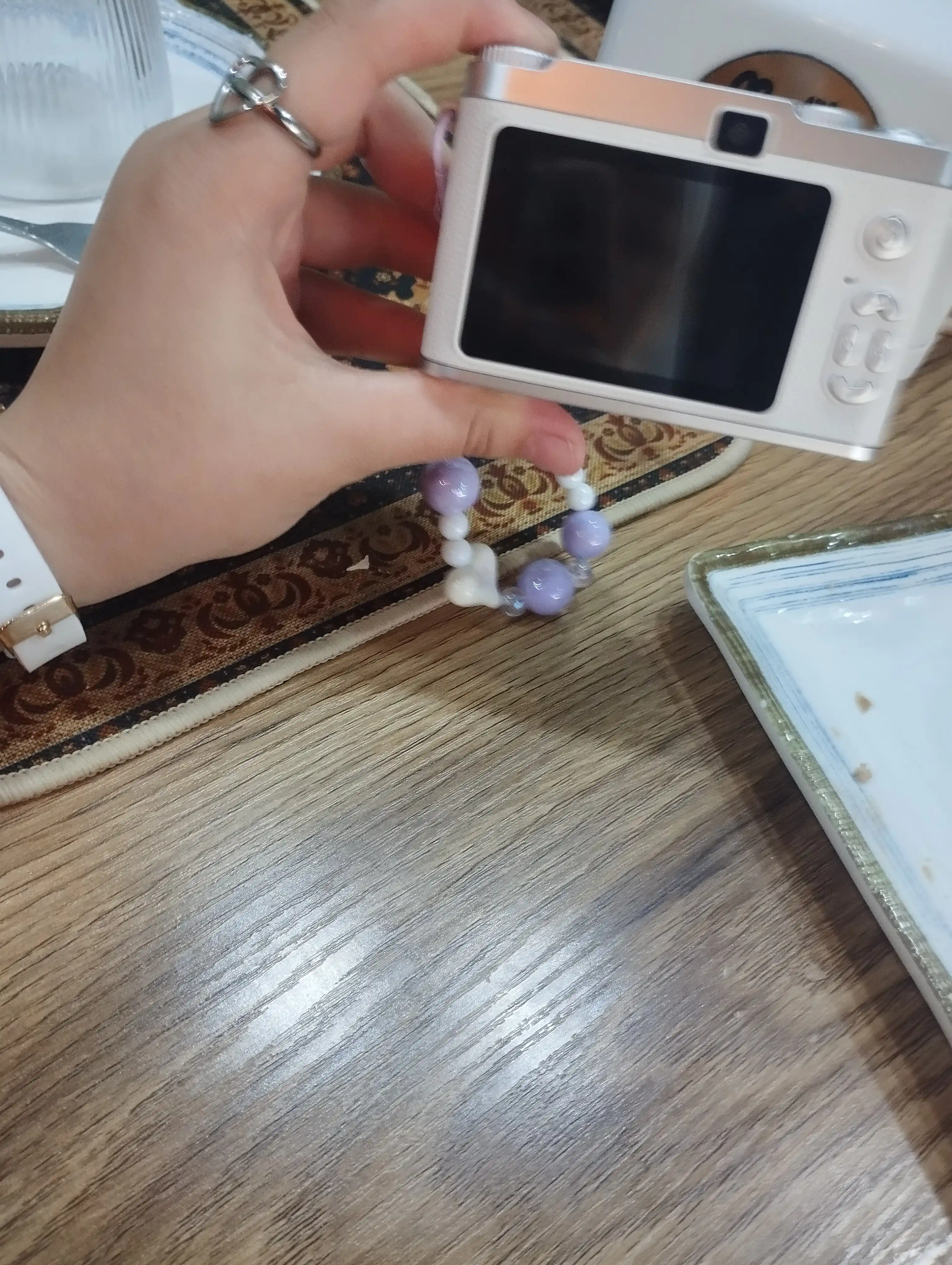 Raqamli retro fotoapparat, ixcham kamera, 512 GB xotira kartasi bilan